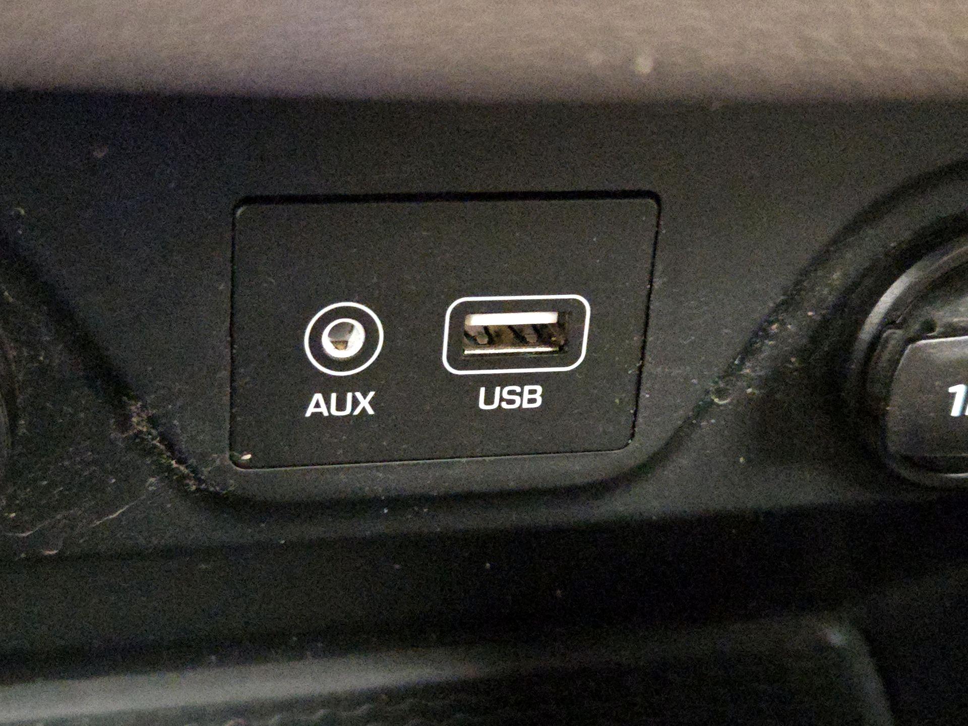 Thumbnail: 2019 Hyundai Tucson - 18