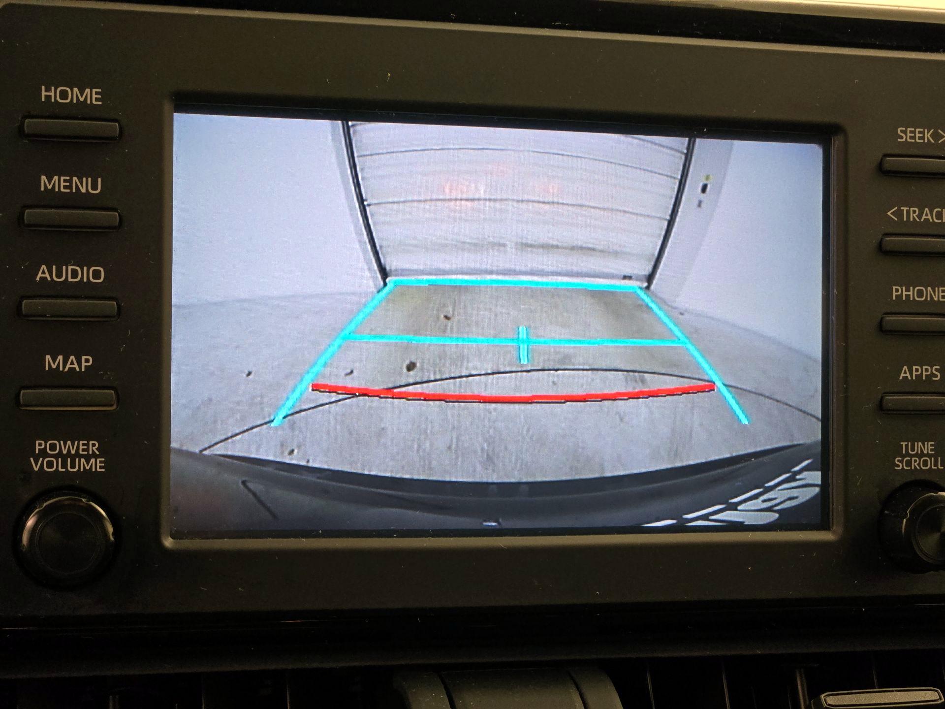 Thumbnail: 2019 Toyota RAV4 - 14