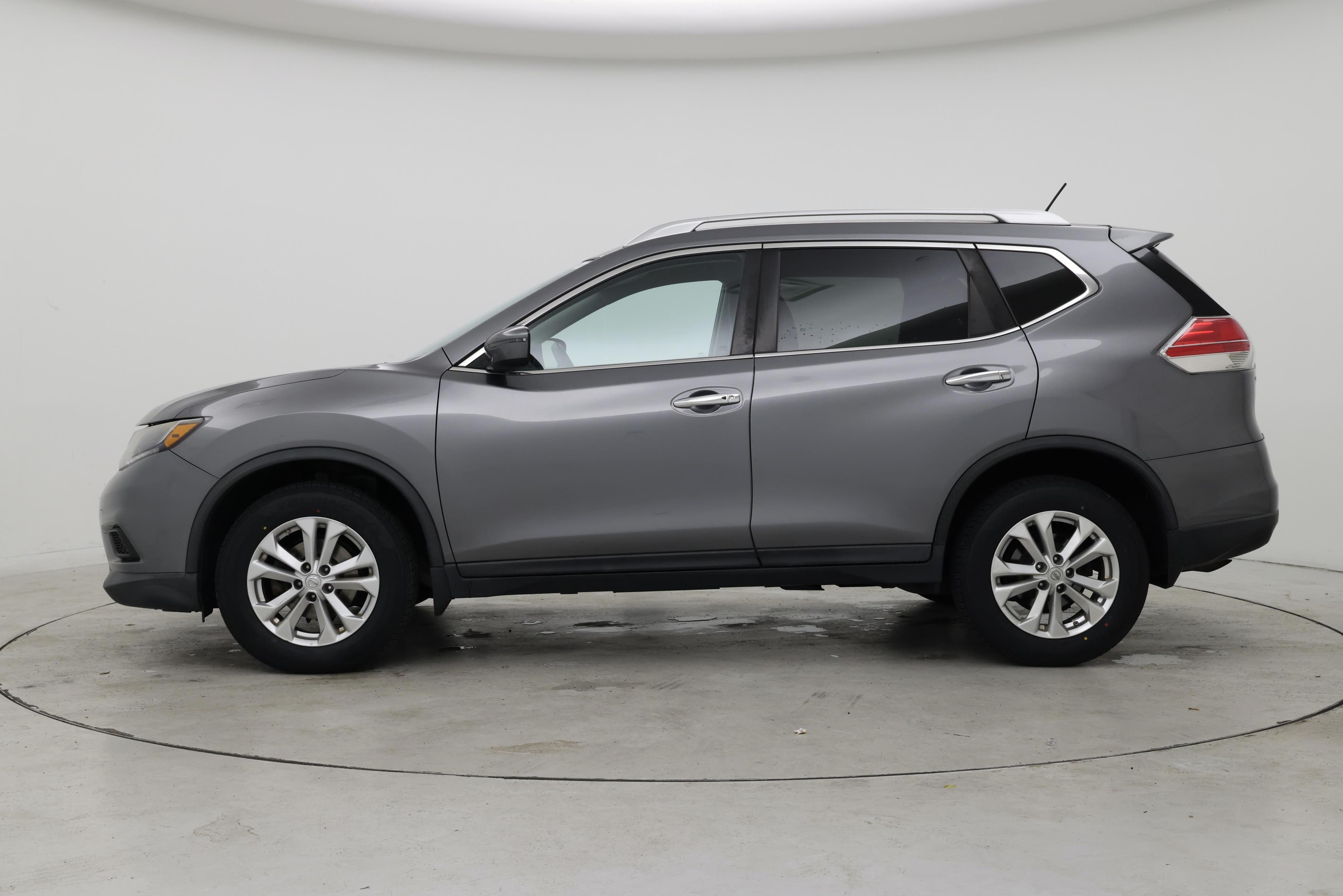 Thumbnail: 2016 Nissan Rogue - 3