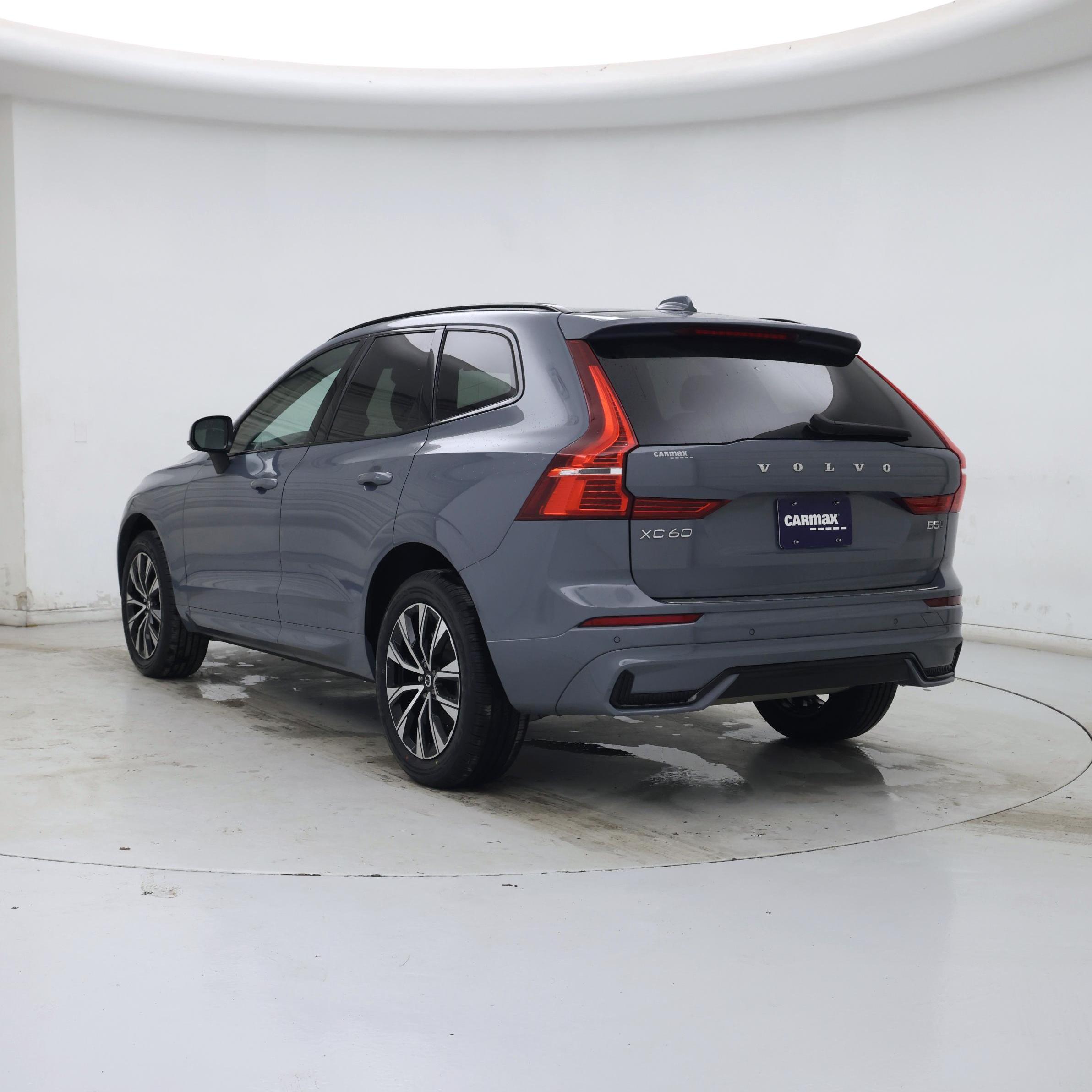 Thumbnail: 2024 Volvo XC60 - 2