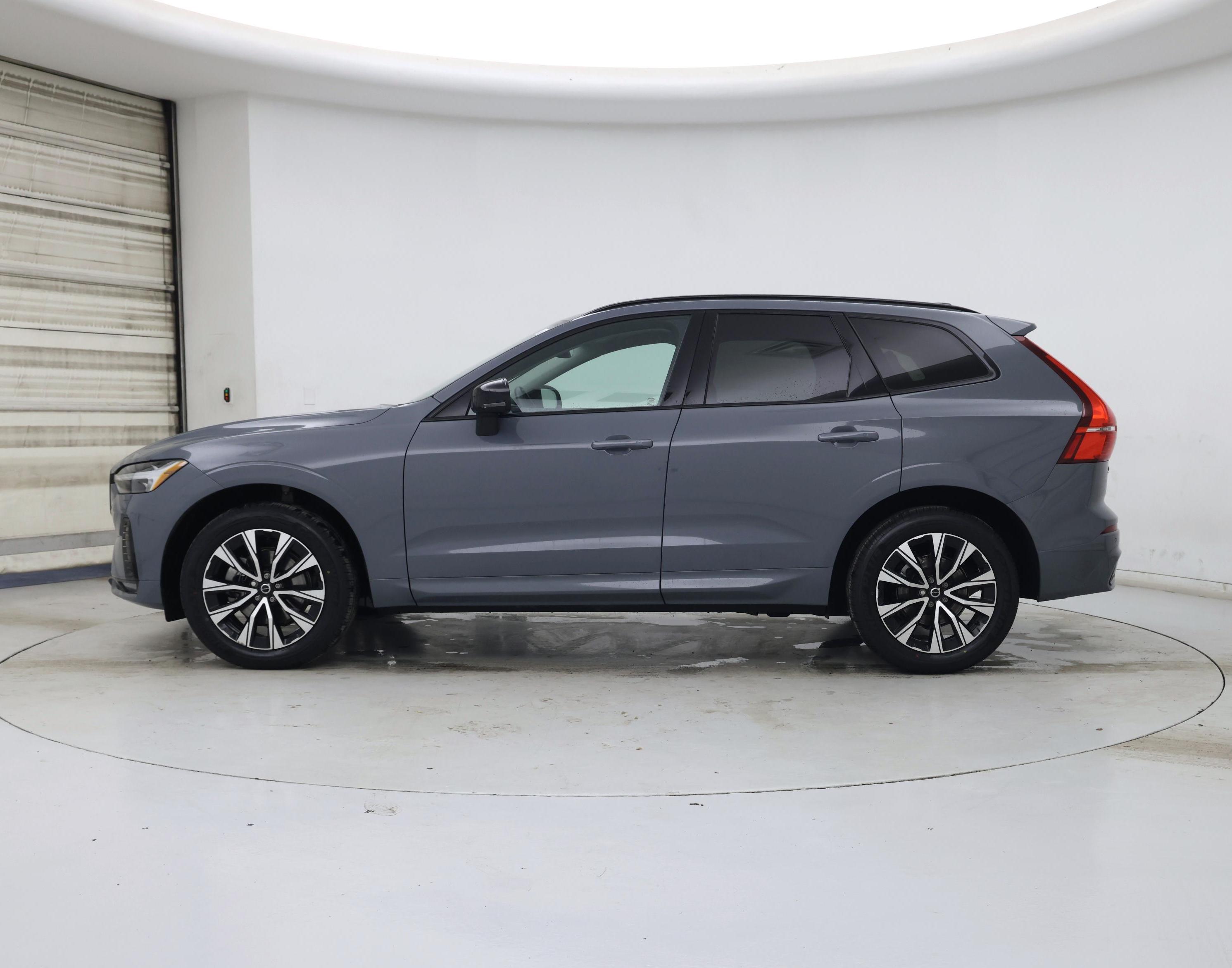 Thumbnail: 2024 Volvo XC60 - 3