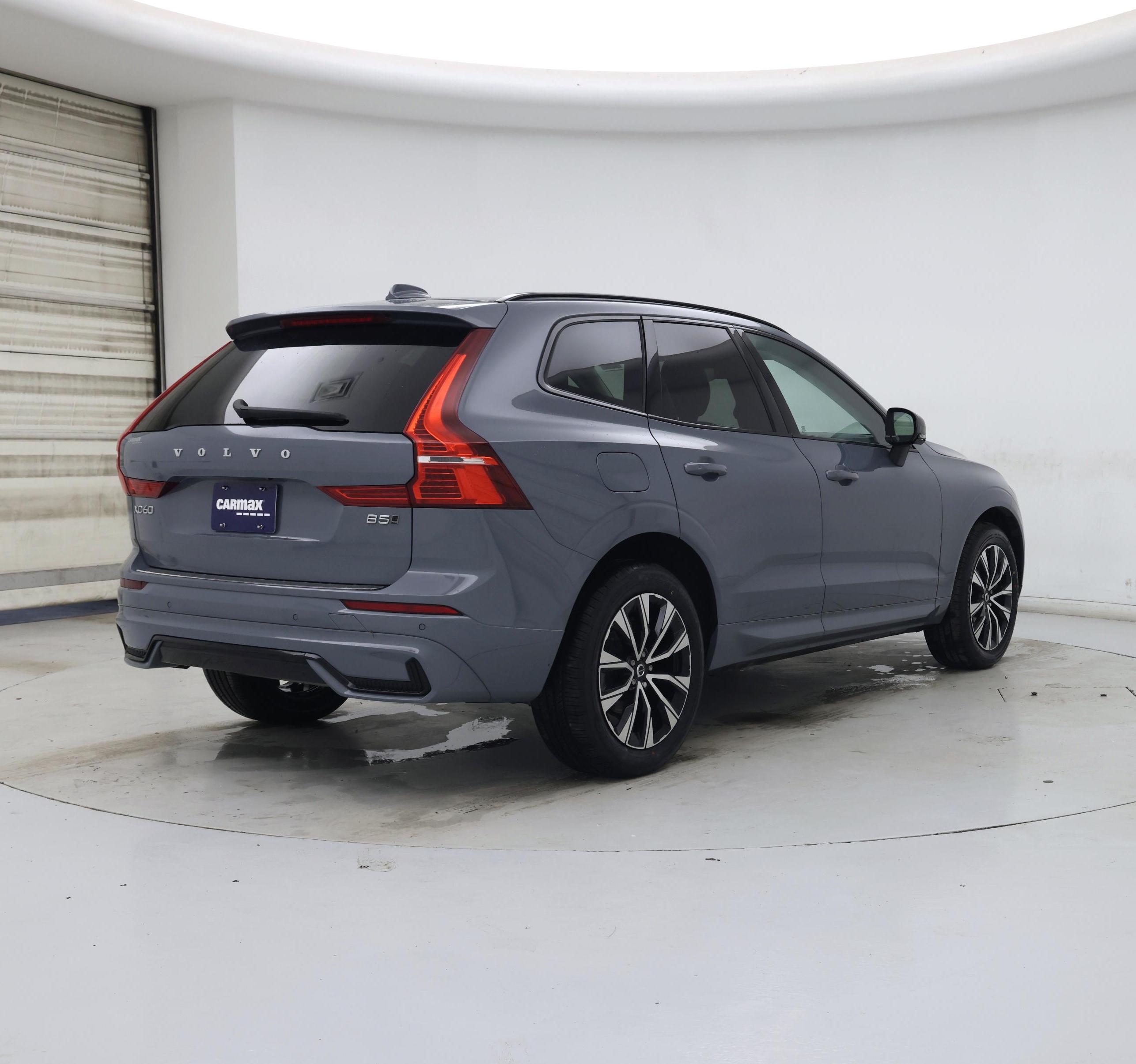 Thumbnail: 2024 Volvo XC60 - 8