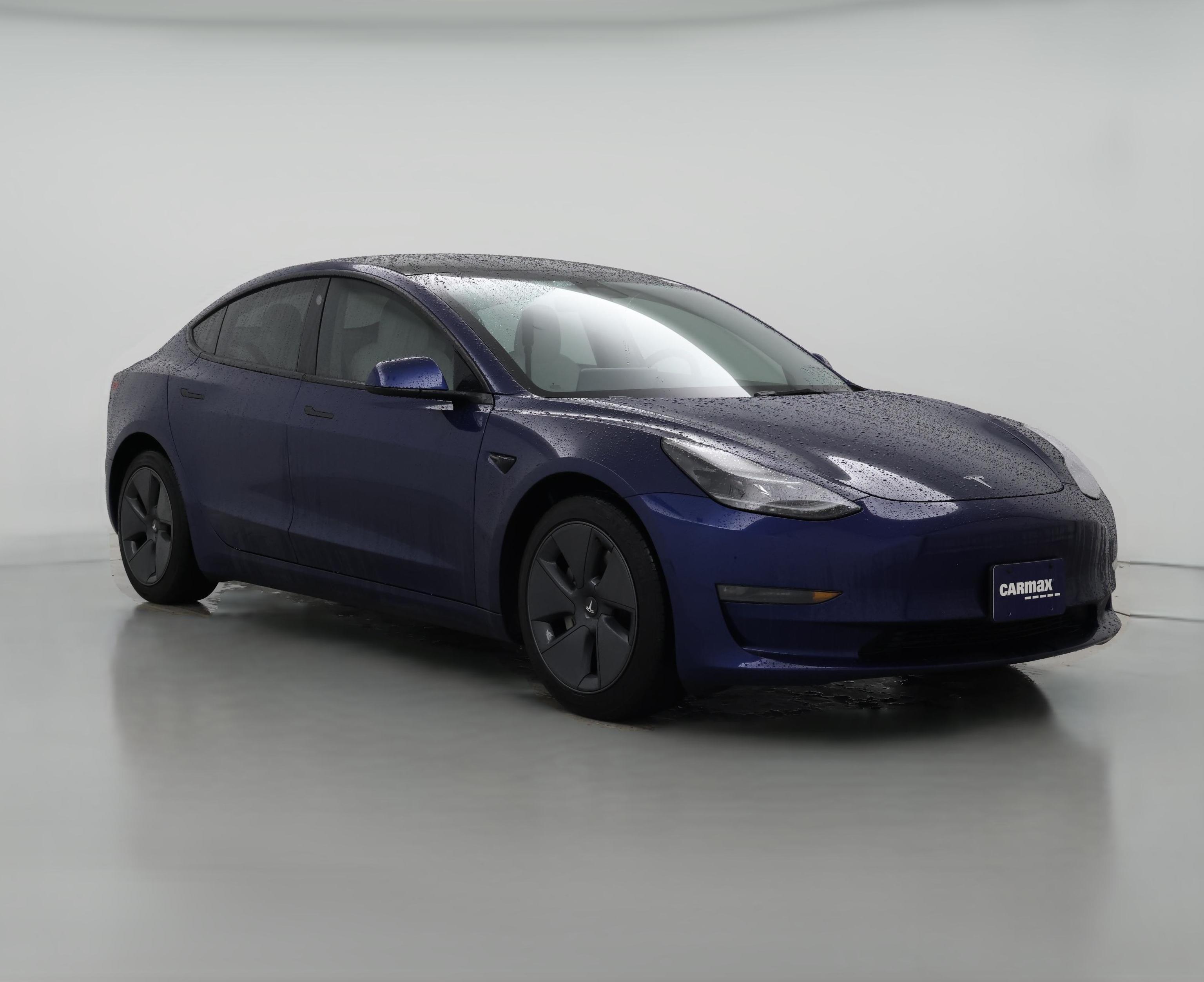 Thumbnail: 2022 Tesla Model 3 - 1