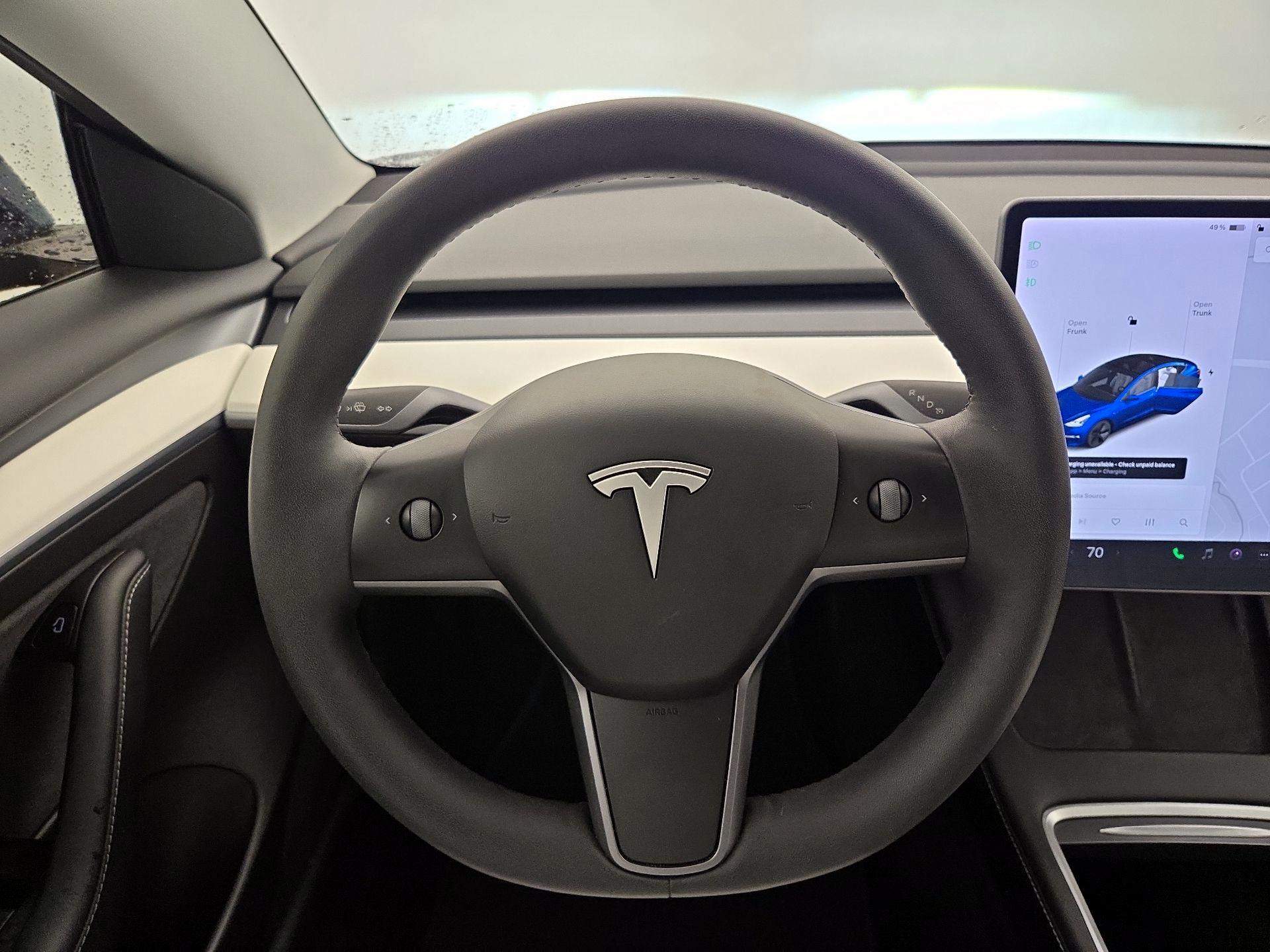 Thumbnail: 2022 Tesla Model 3 - 10