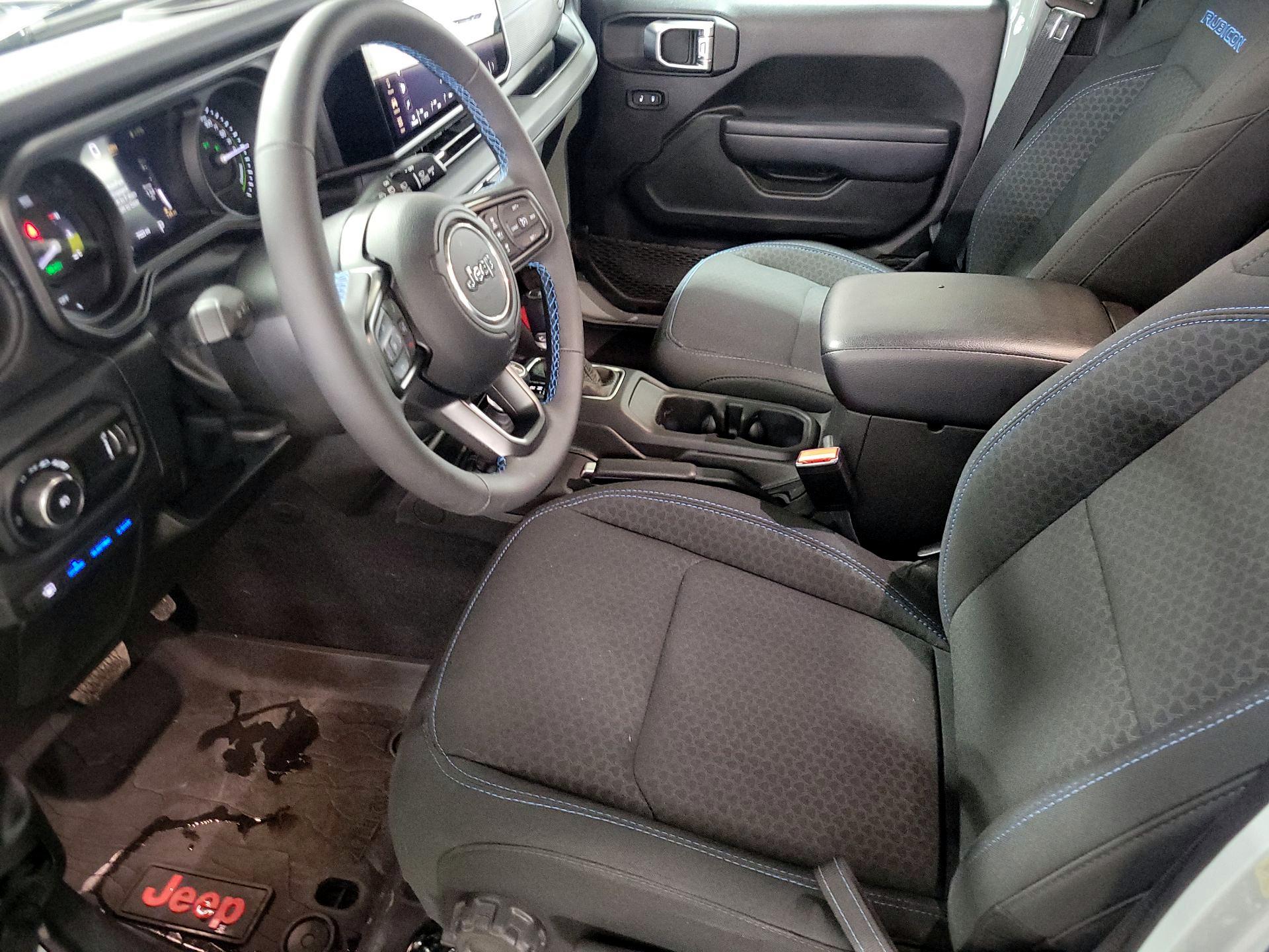 Thumbnail: 2024 Jeep Wrangler - 11