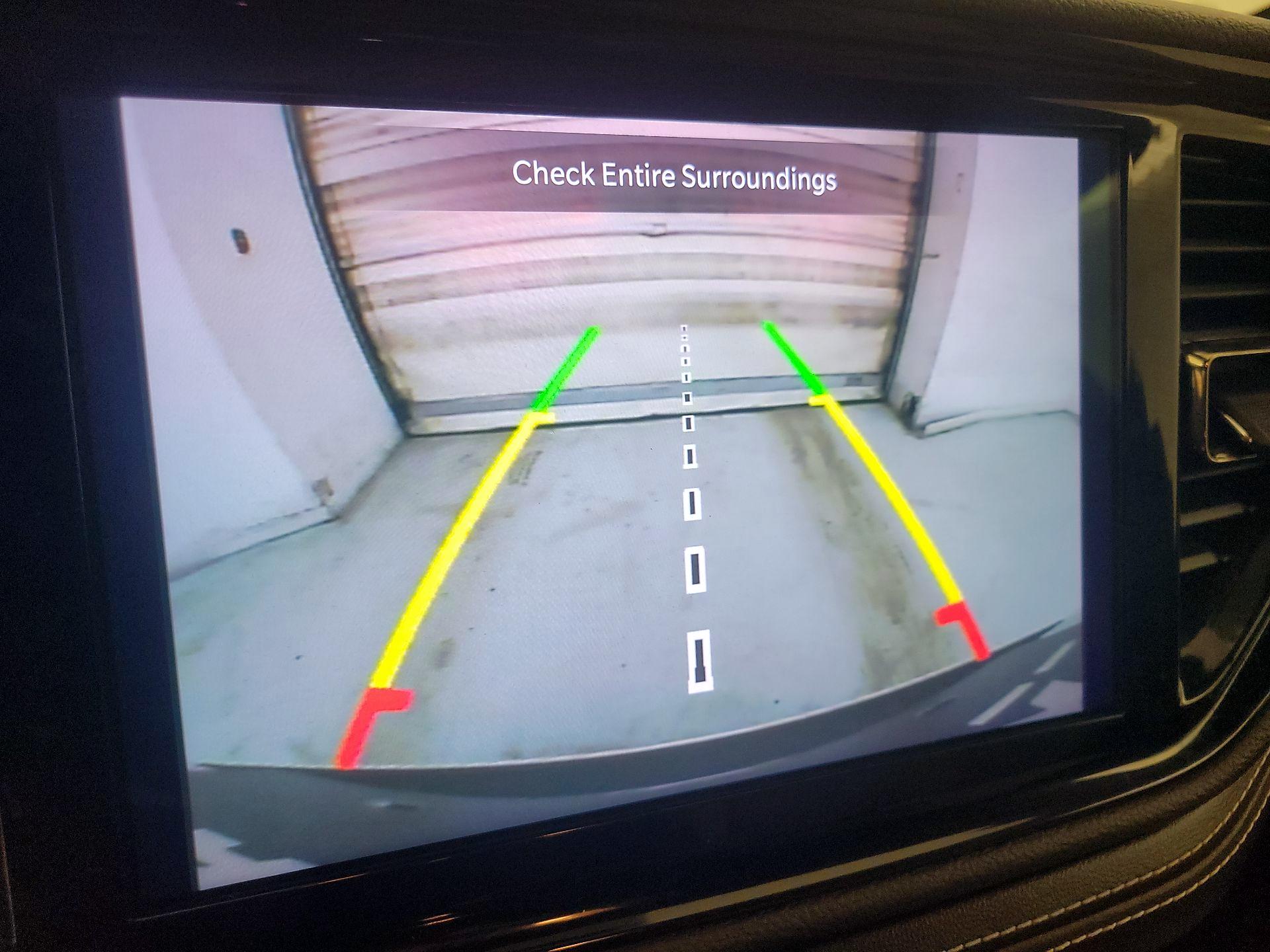 Thumbnail: 2022 Dodge Durango - 15