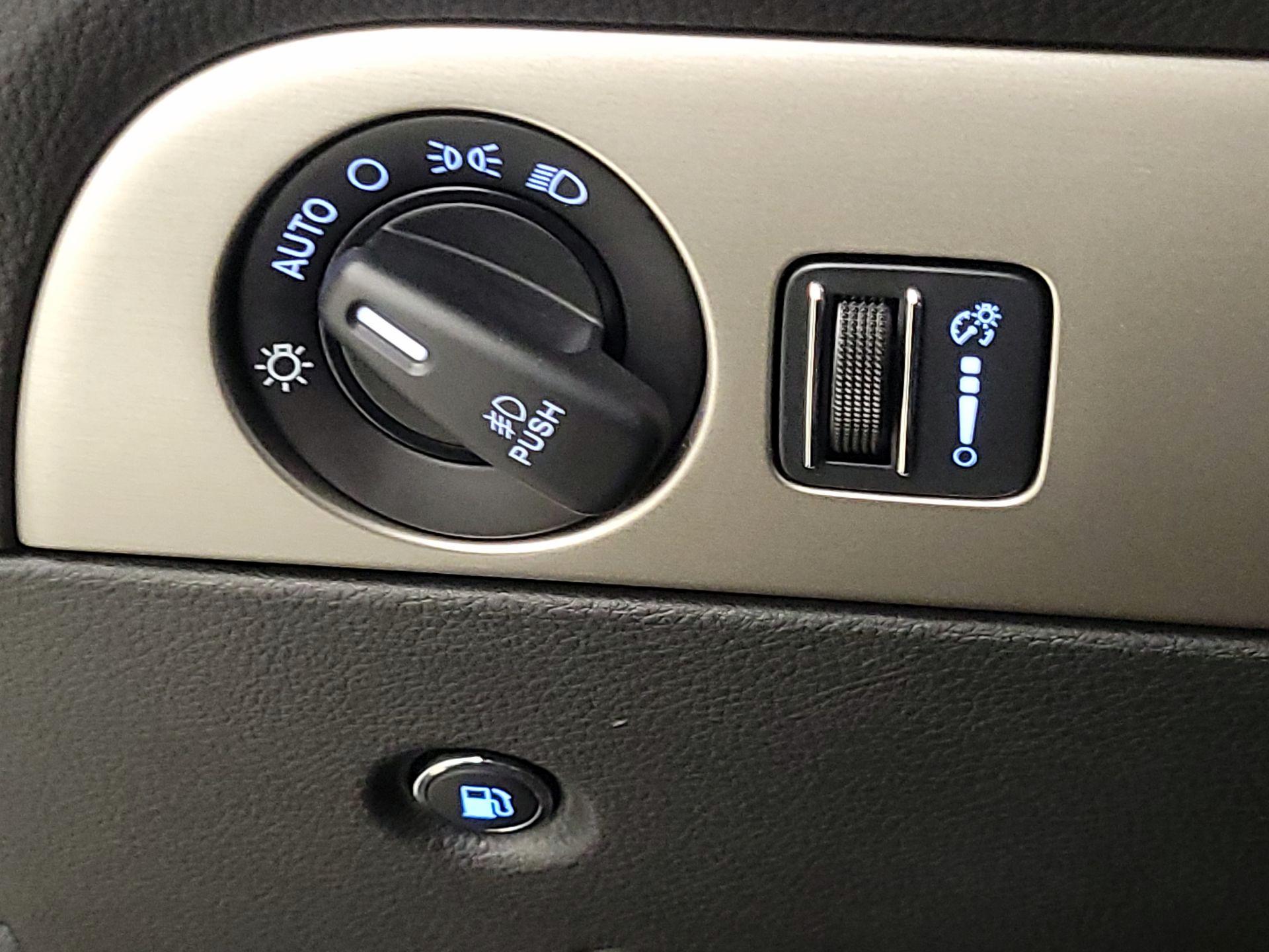 Thumbnail: 2015 Dodge Durango - 13