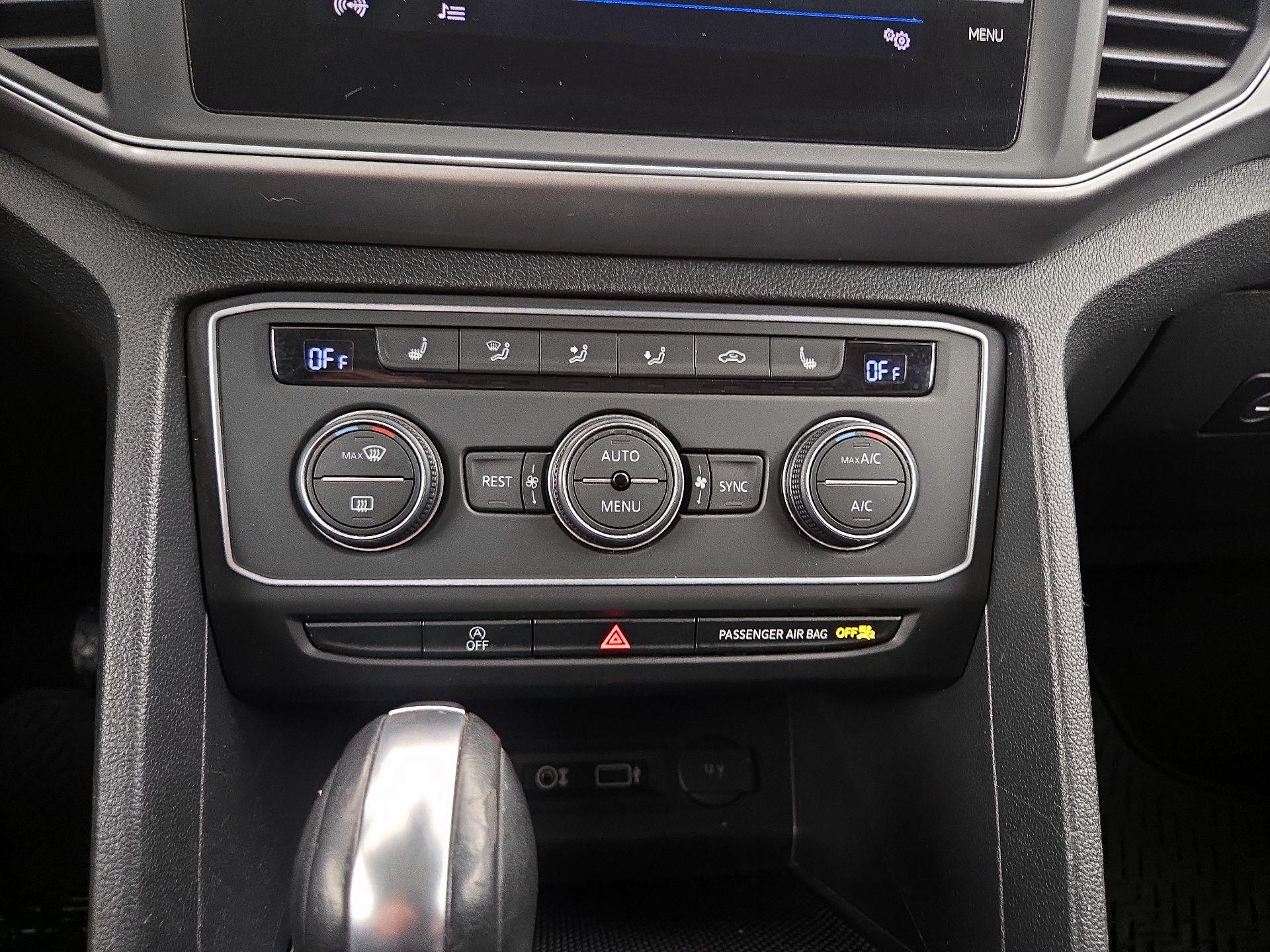 Thumbnail: 2019 Volkswagen Atlas - 16