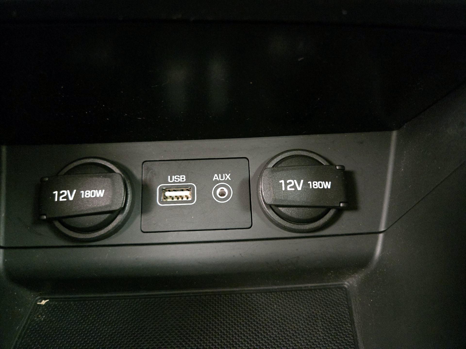 Thumbnail: 2016 Hyundai Sonata - 18