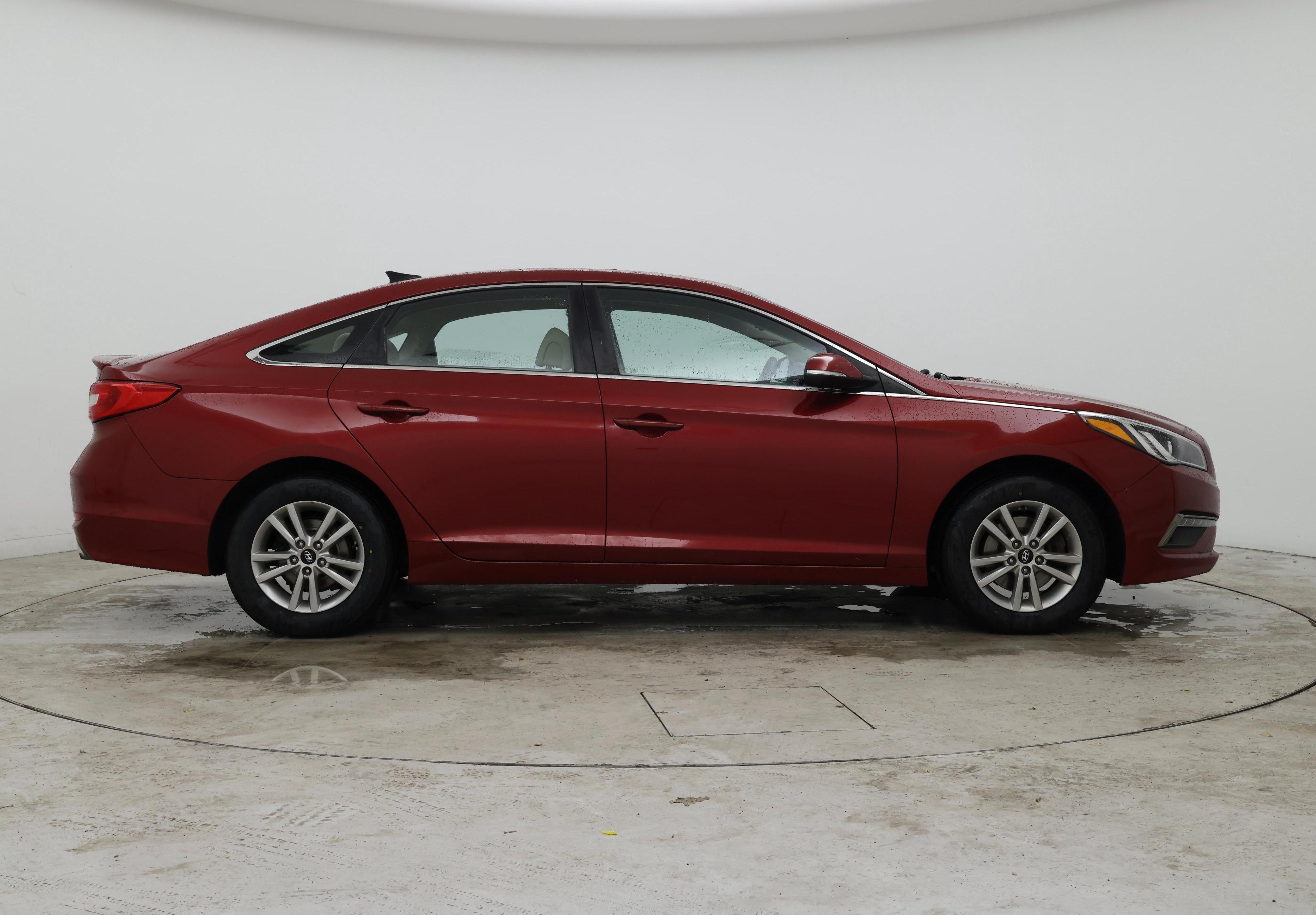 Thumbnail: 2016 Hyundai Sonata - 7
