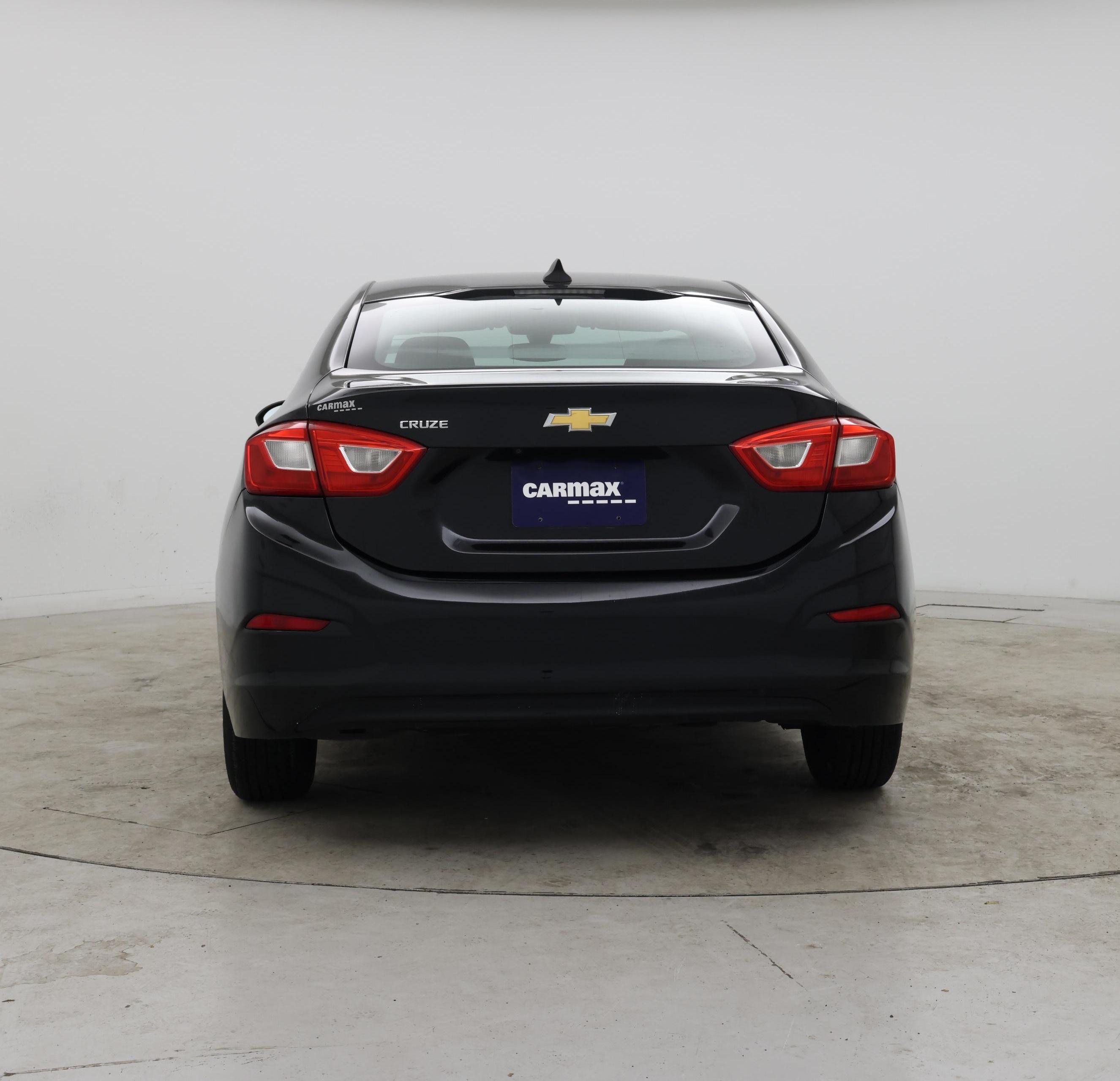 Thumbnail: 2017 Chevrolet Cruze - 6