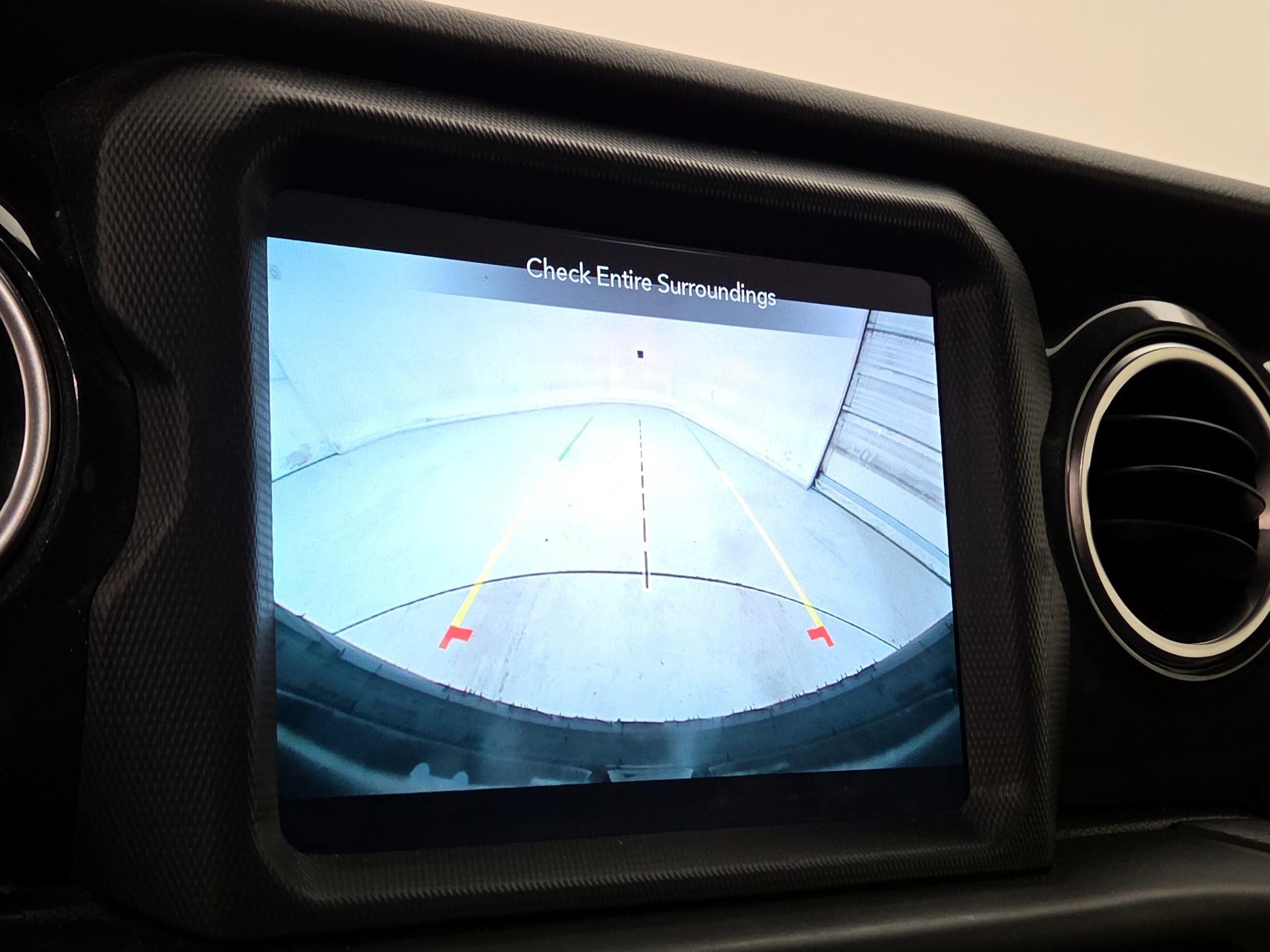 Thumbnail: 2020 Jeep Wrangler - 14