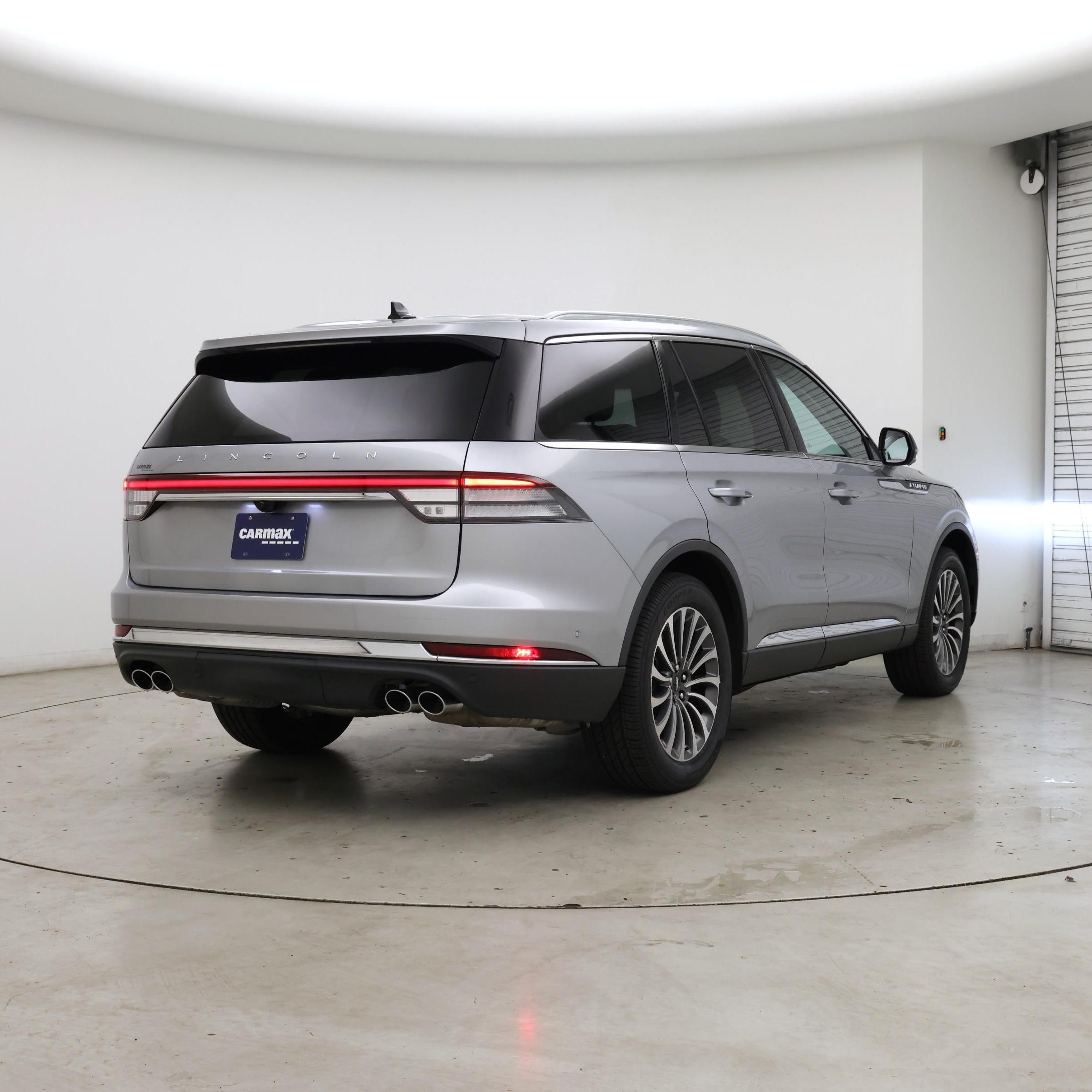 Thumbnail: 2023 Lincoln Aviator - 8
