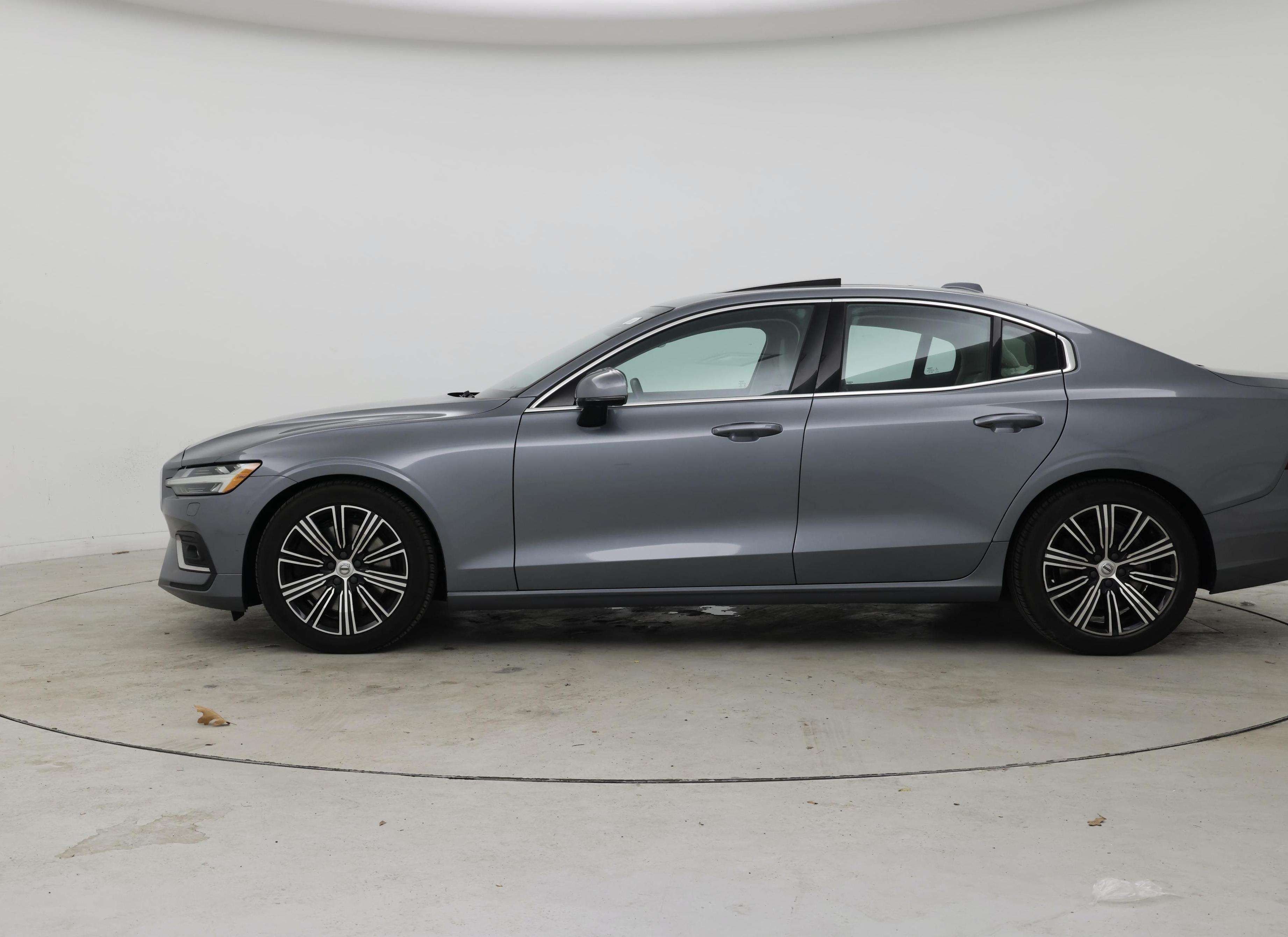 Thumbnail: 2019 Volvo S60 - 3