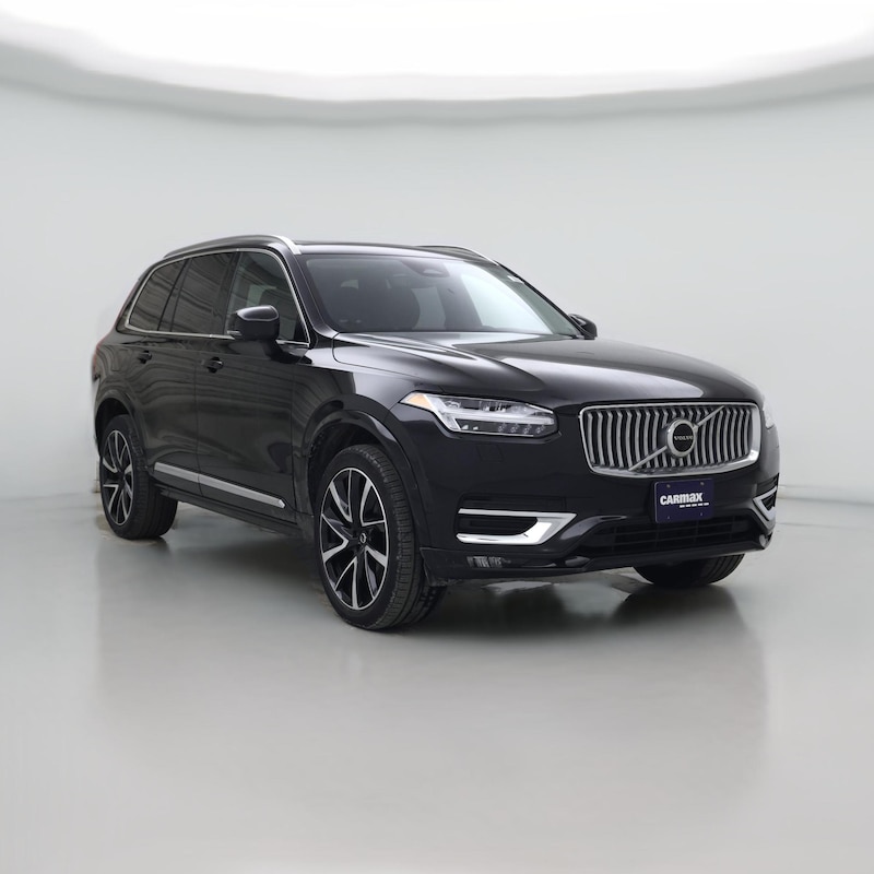 2023 Volvo XC90 B5 Plus