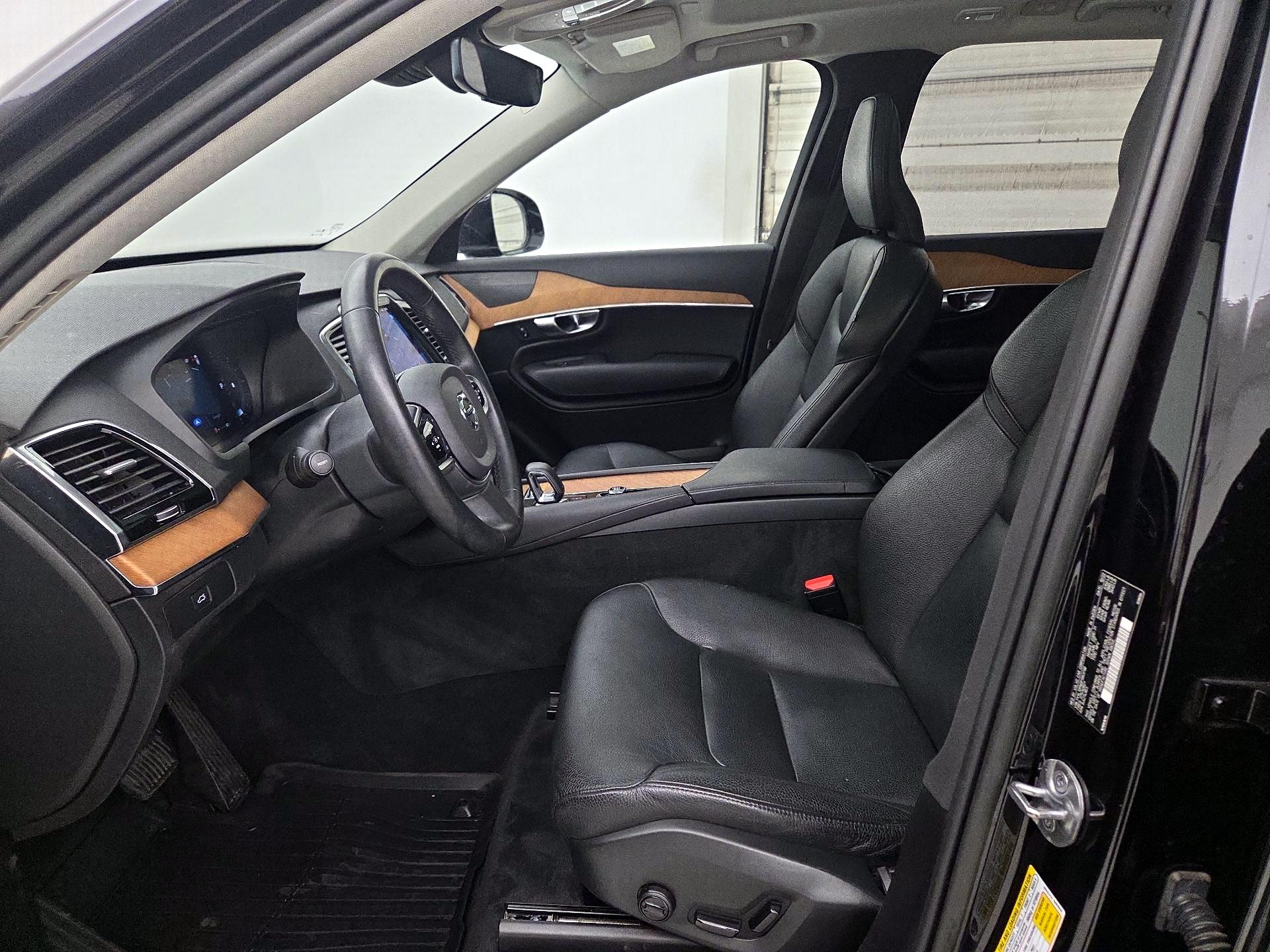 Thumbnail: 2023 Volvo XC90 - 11