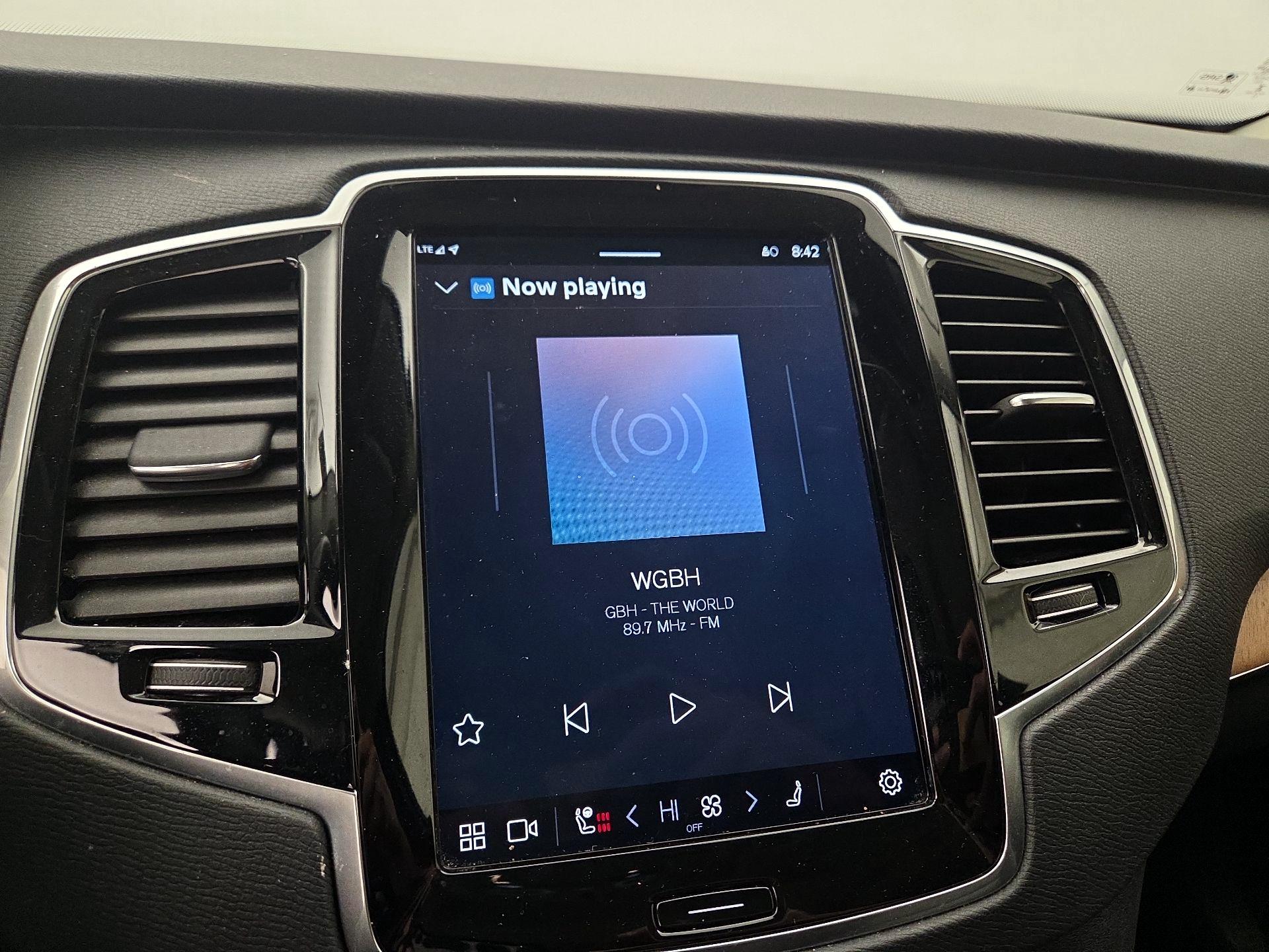 Thumbnail: 2023 Volvo XC90 - 16