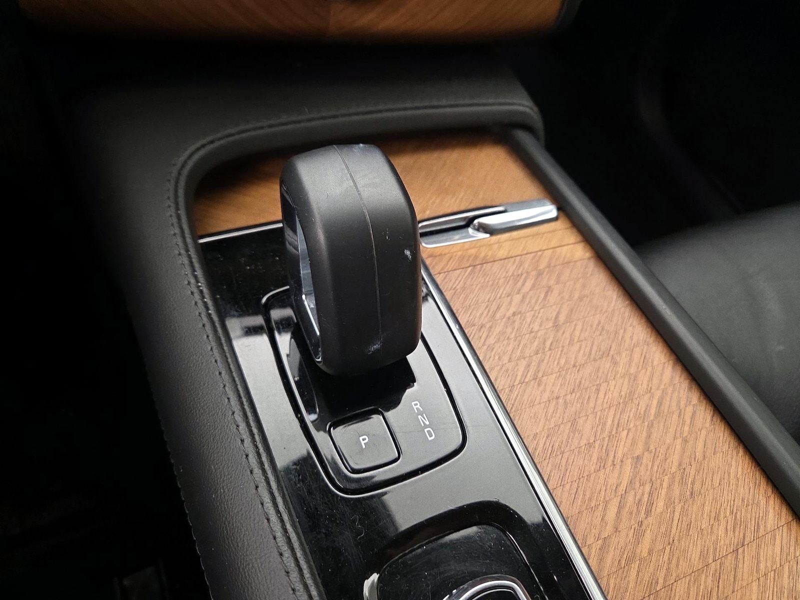 2023 Volvo XC90 Plus - Photo 19