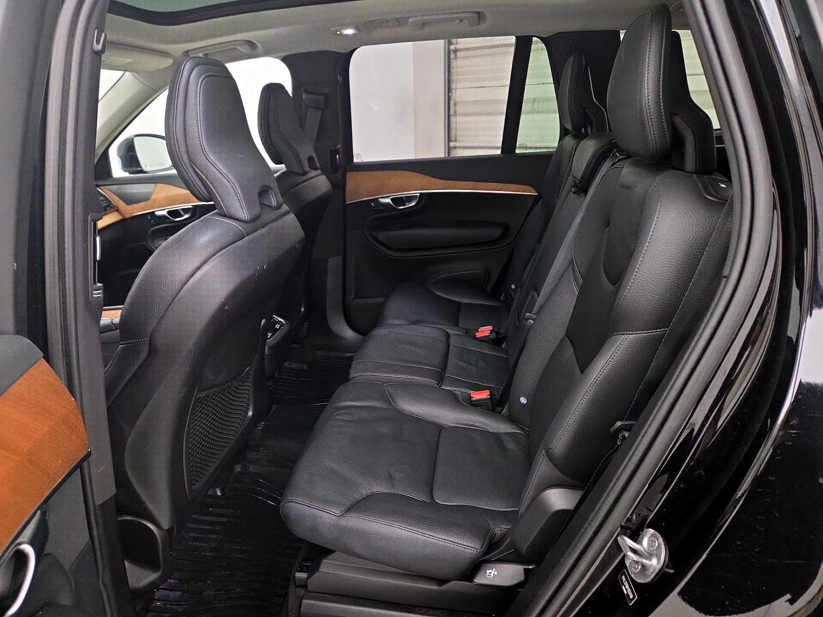 2023 Volvo XC90 Plus - Photo 22