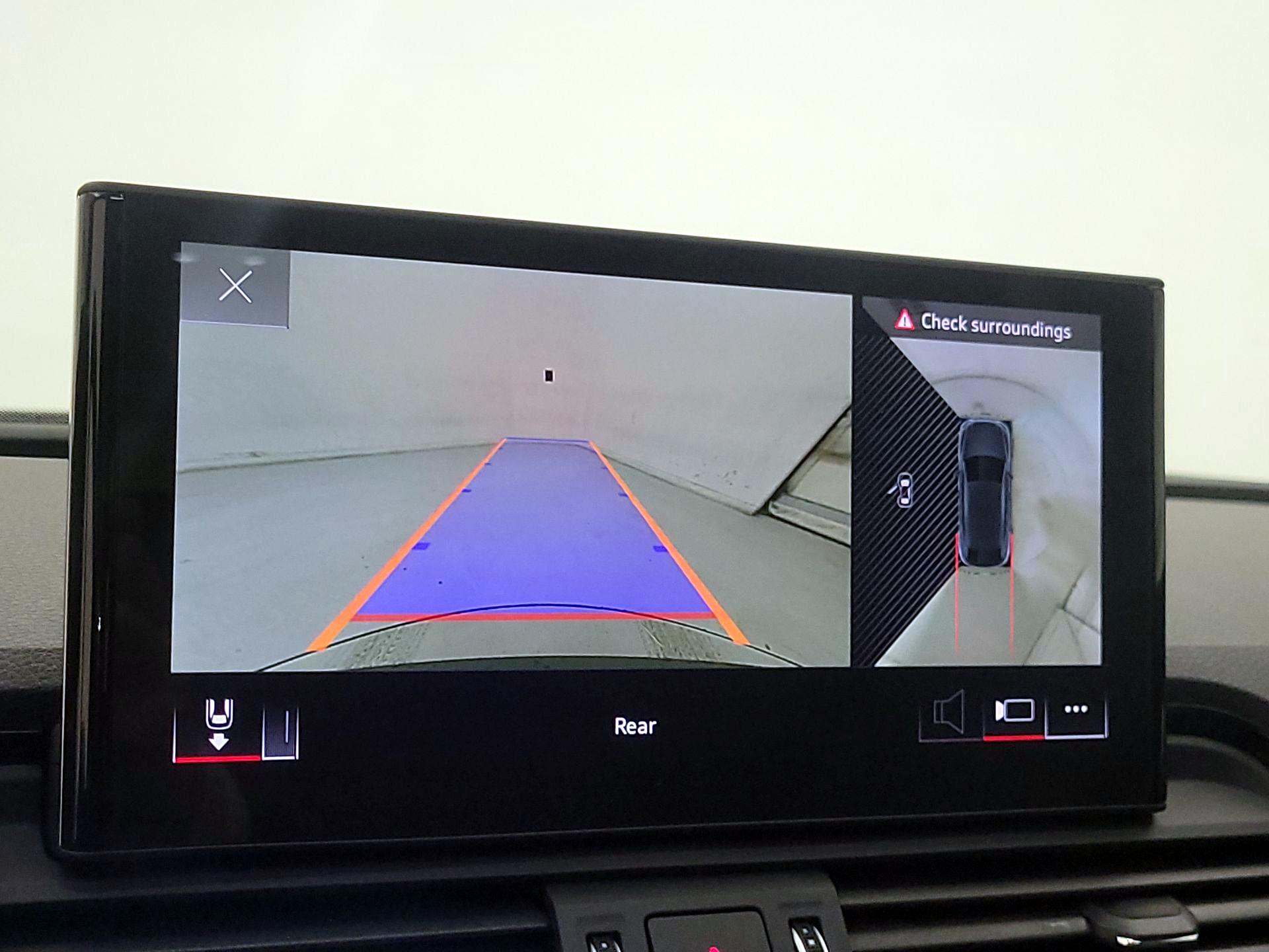 Thumbnail: 2023 Audi Q5 - 14