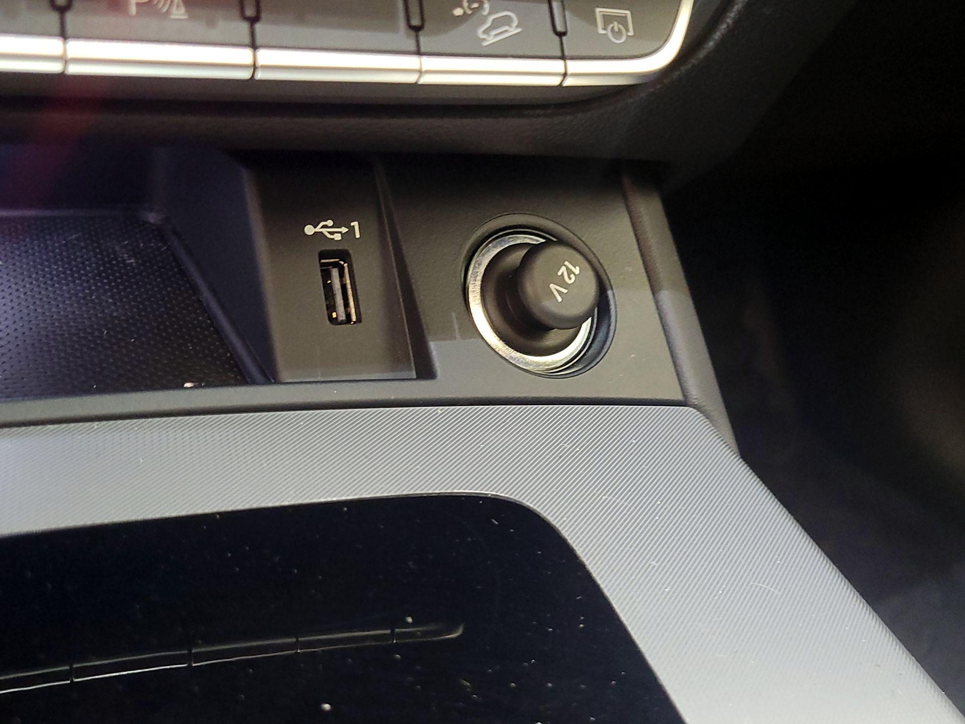 Thumbnail: 2023 Audi Q5 - 18