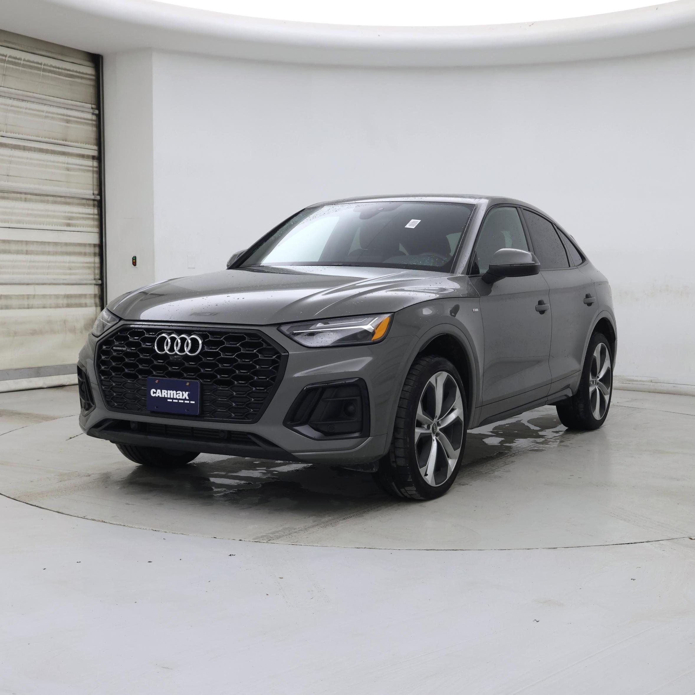 Thumbnail: 2023 Audi Q5 - 4