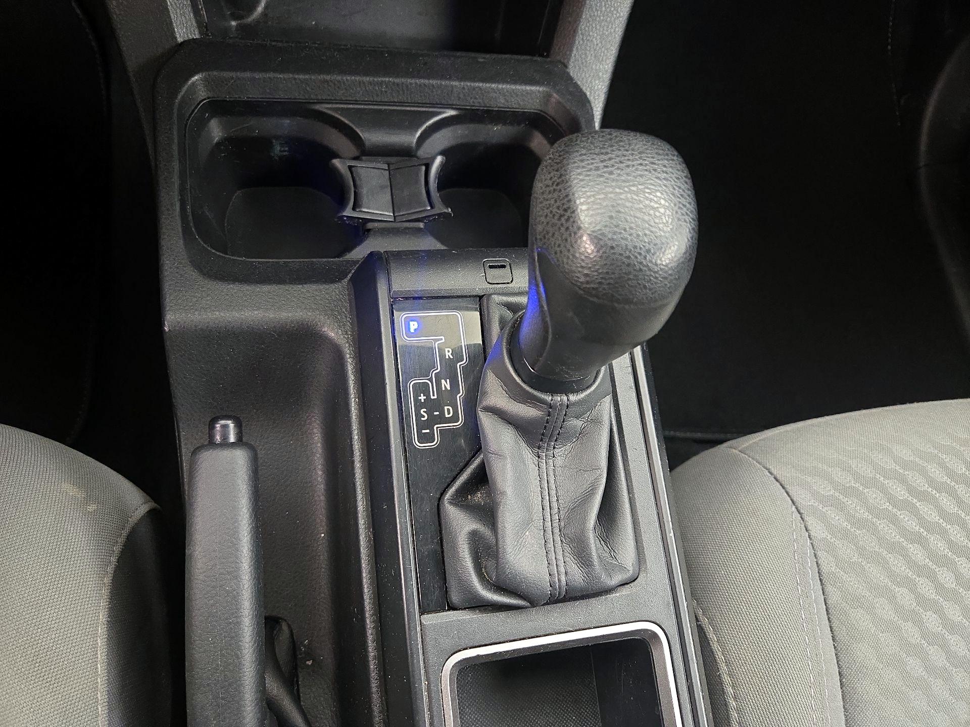 Thumbnail: 2022 Toyota Tacoma - 17