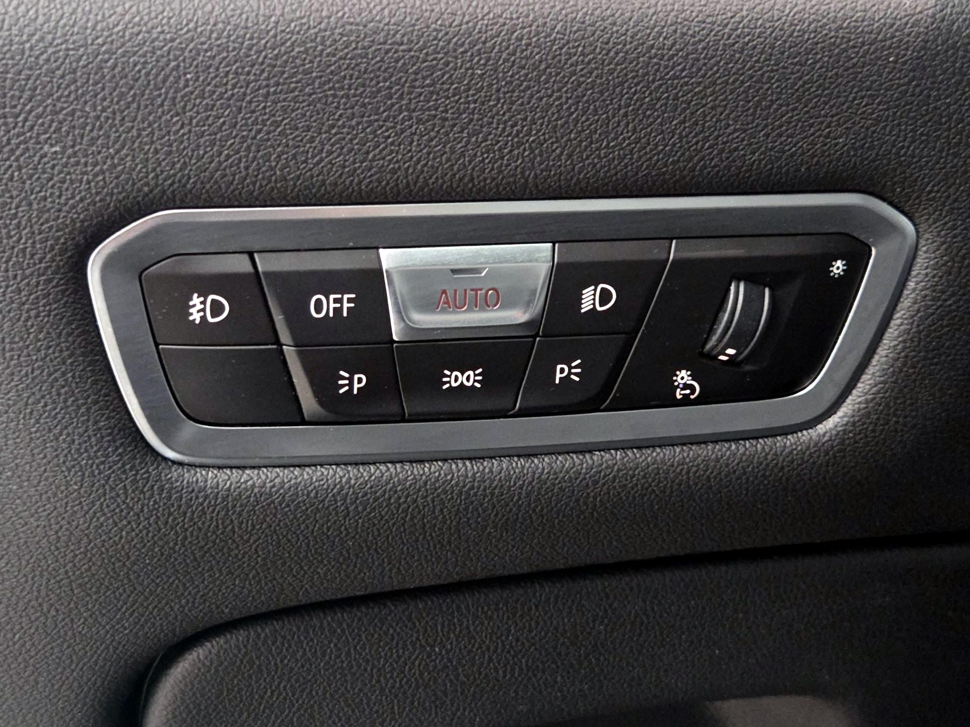 Thumbnail: 2019 BMW X5 - 13