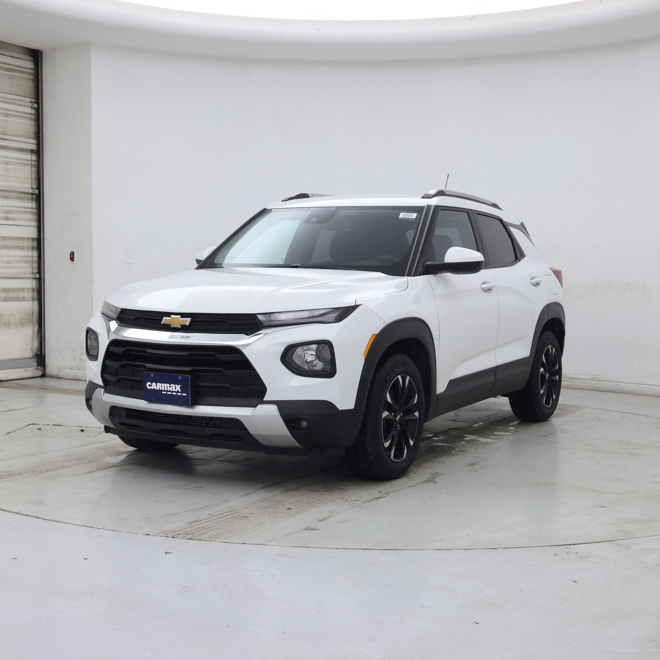 Thumbnail: 2023 Chevrolet TrailBlazer - 4