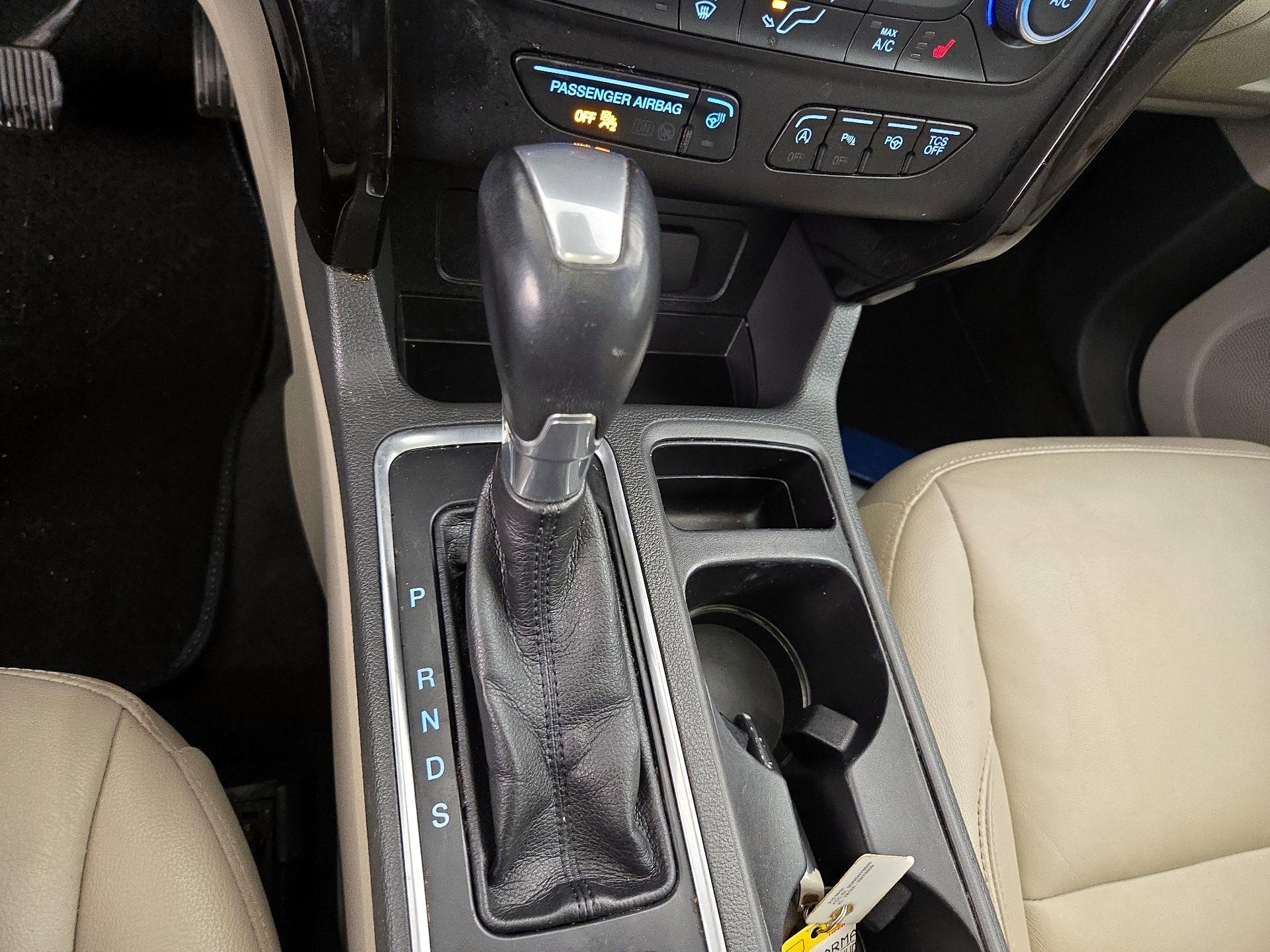 Thumbnail: 2017 Ford Escape - 18