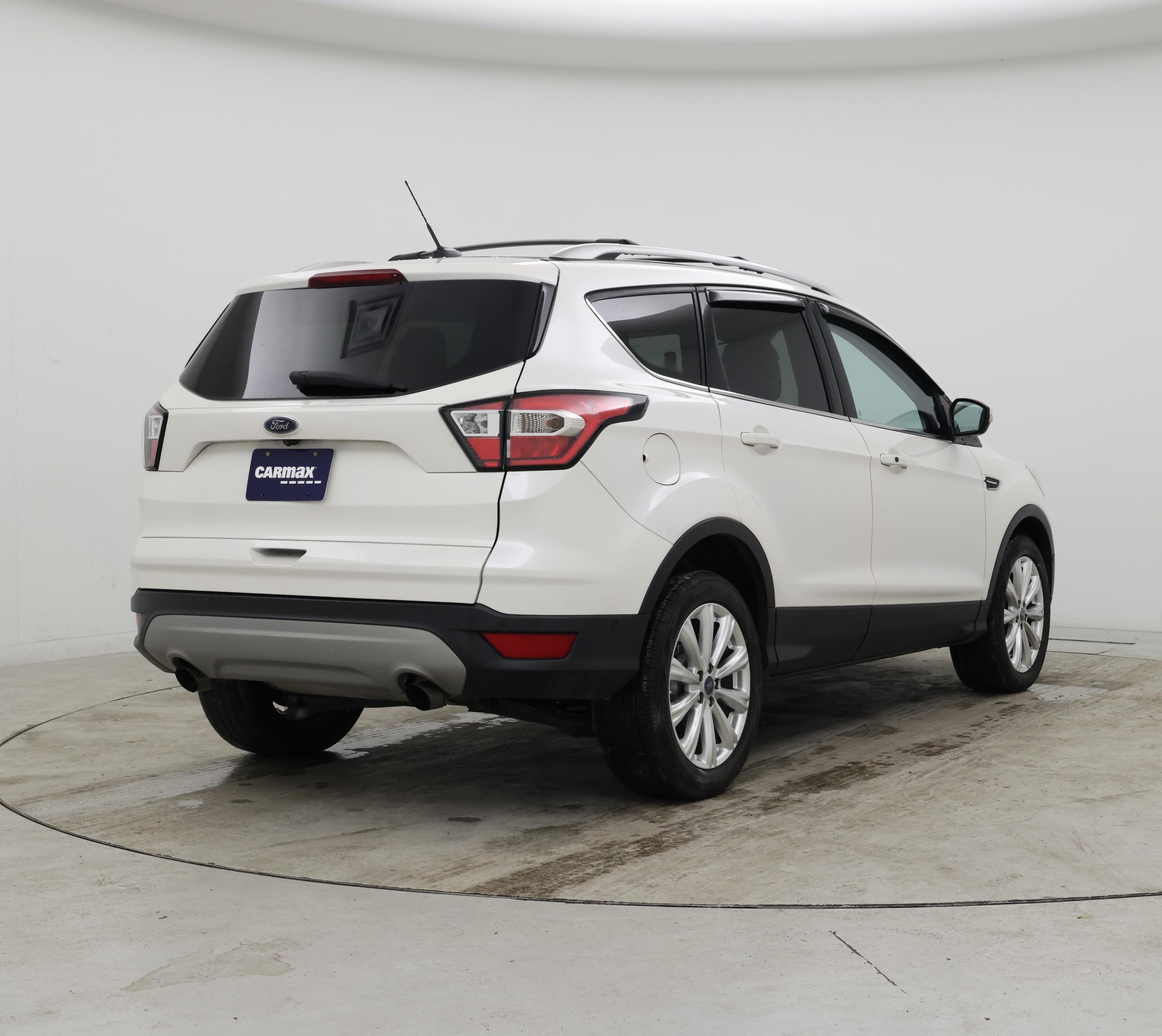 Thumbnail: 2017 Ford Escape - 8