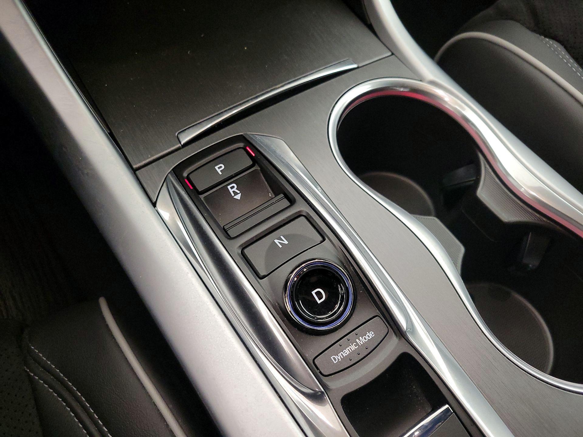 Thumbnail: 2019 Acura TLX - 18