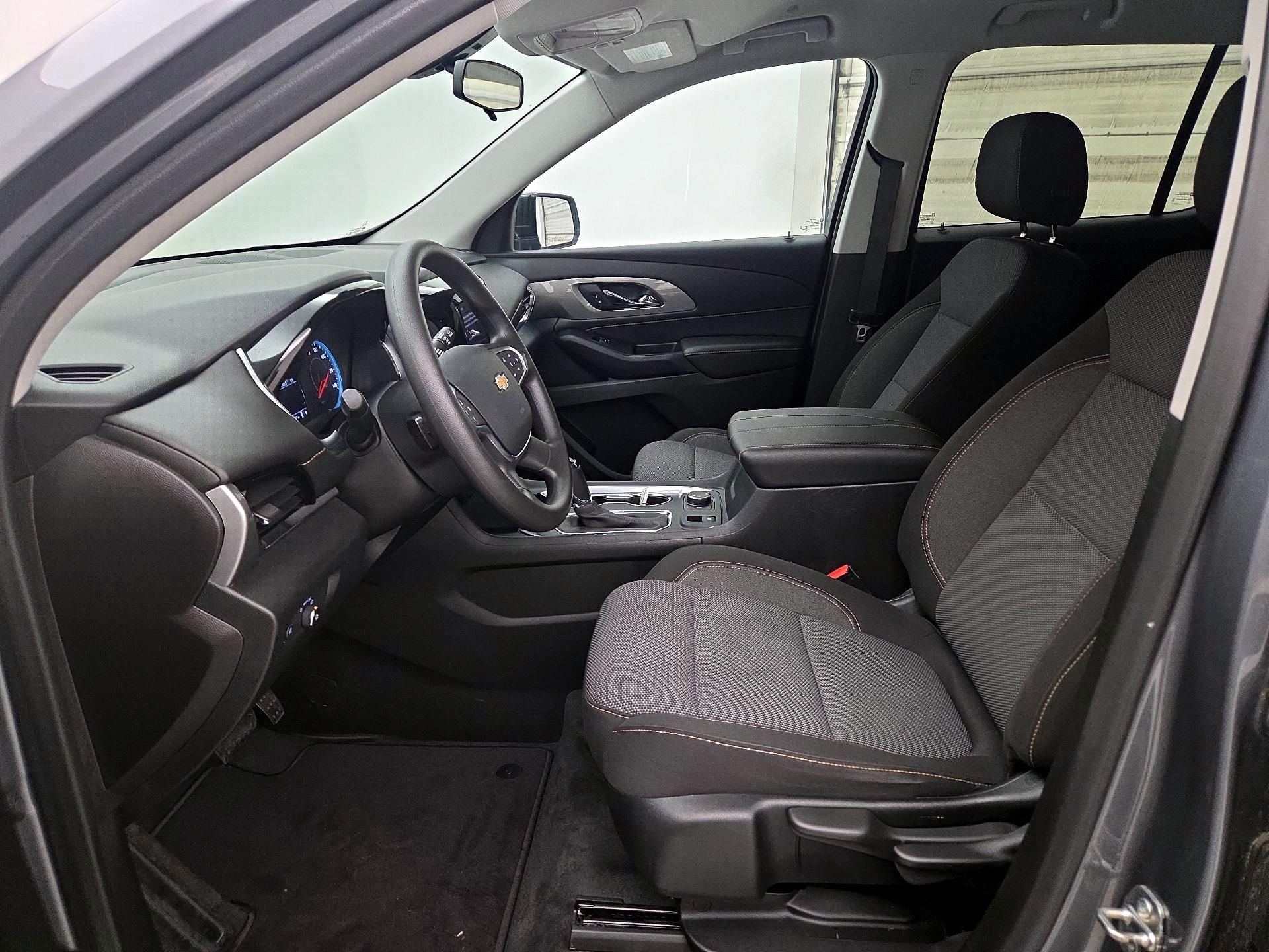 Thumbnail: 2020 Chevrolet Traverse - 11