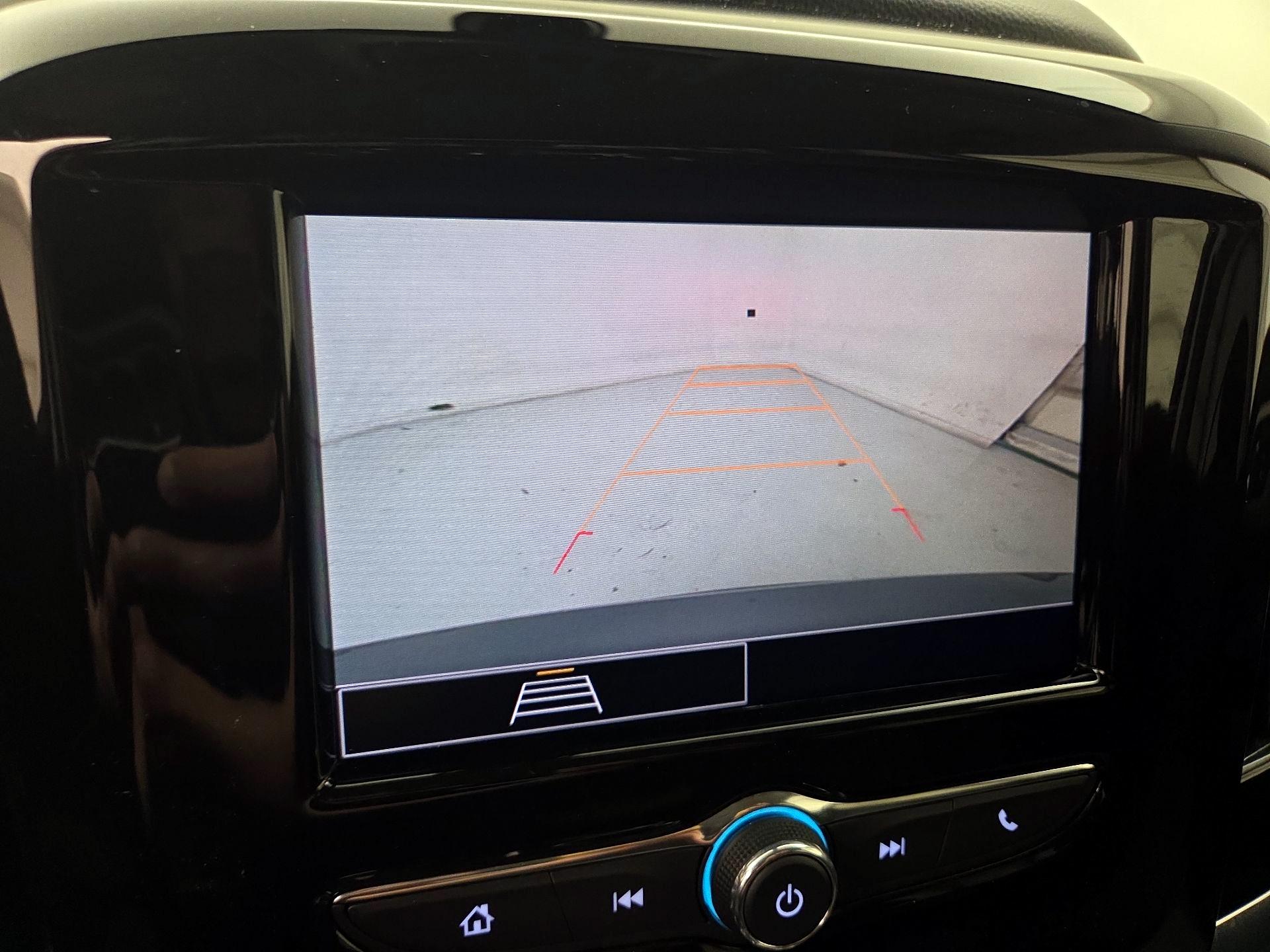 Thumbnail: 2020 Chevrolet Traverse - 14