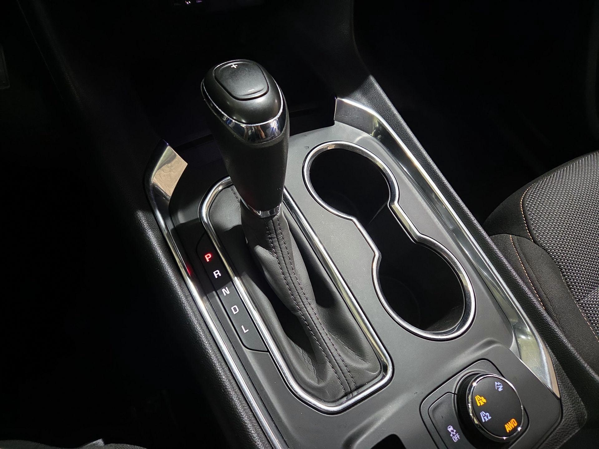 Thumbnail: 2020 Chevrolet Traverse - 17