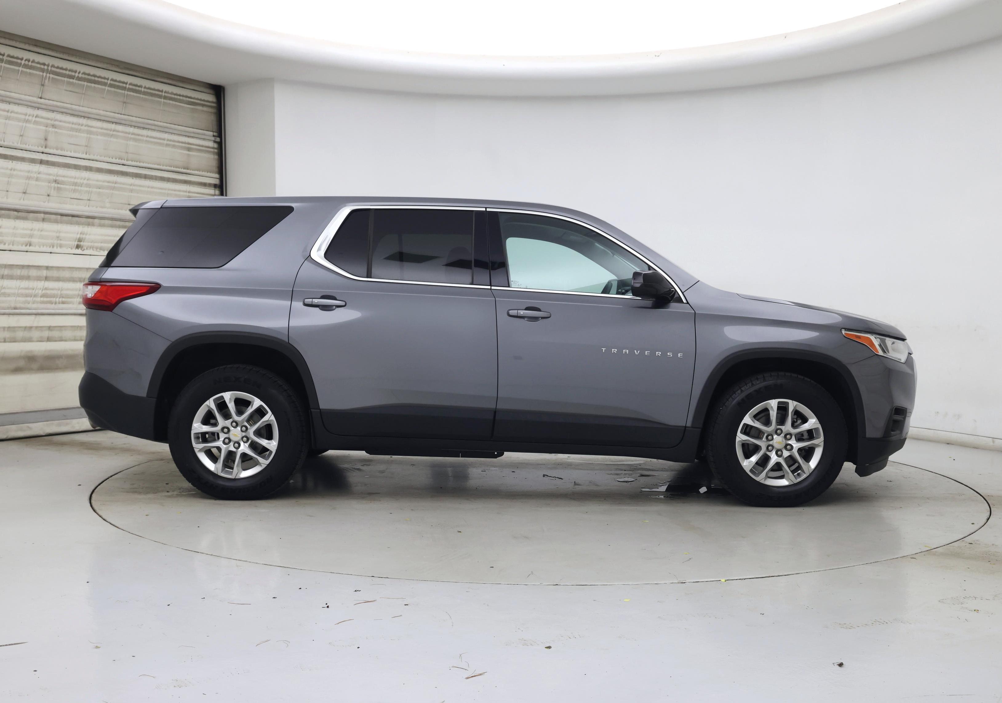 Thumbnail: 2020 Chevrolet Traverse - 7