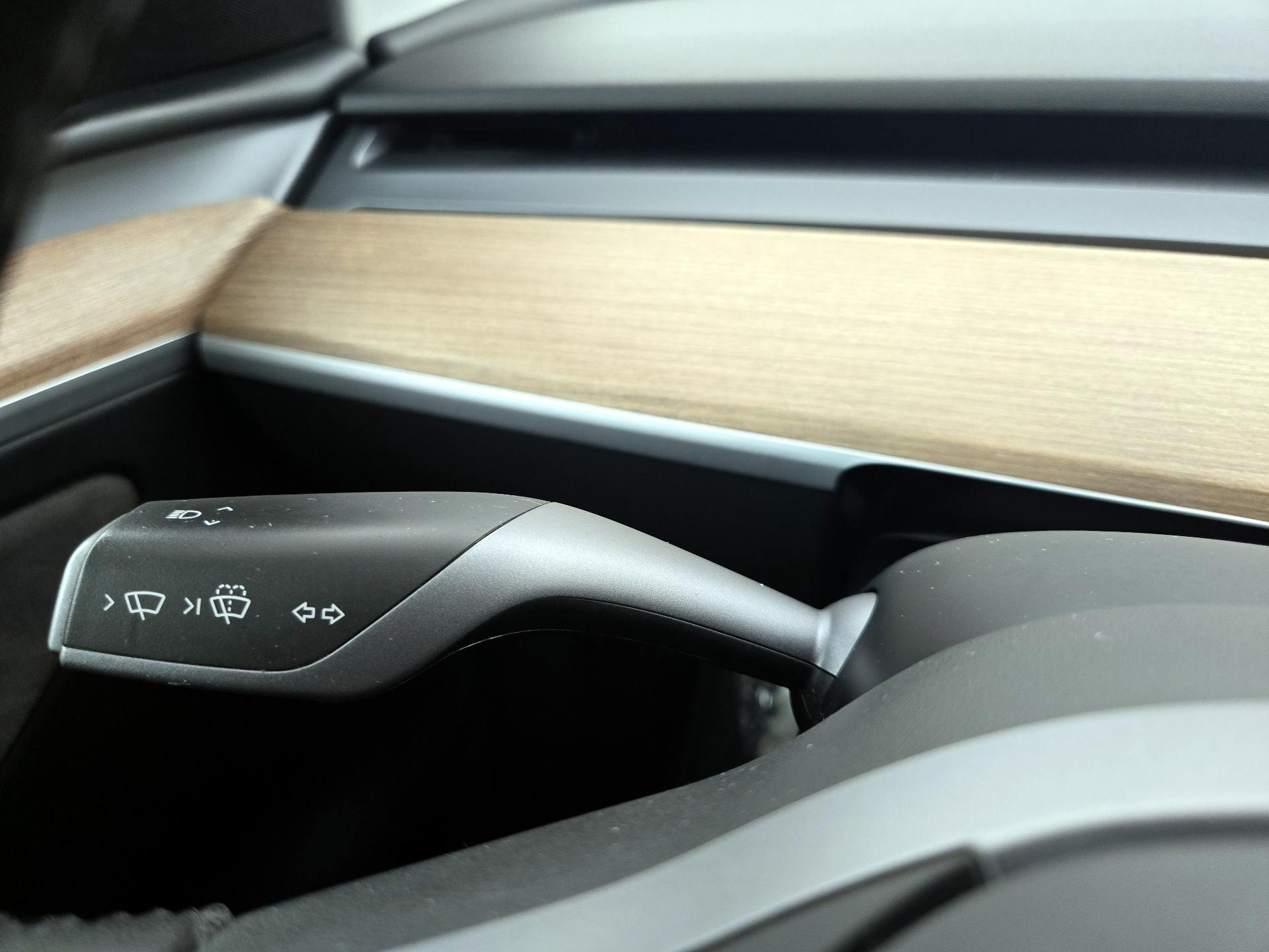 Thumbnail: 2023 Tesla Model Y - 13