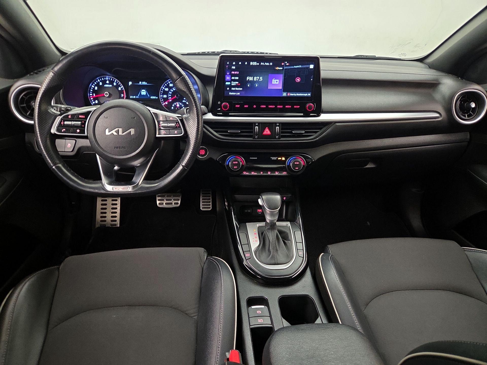 Thumbnail: 2023 Kia Forte - 9