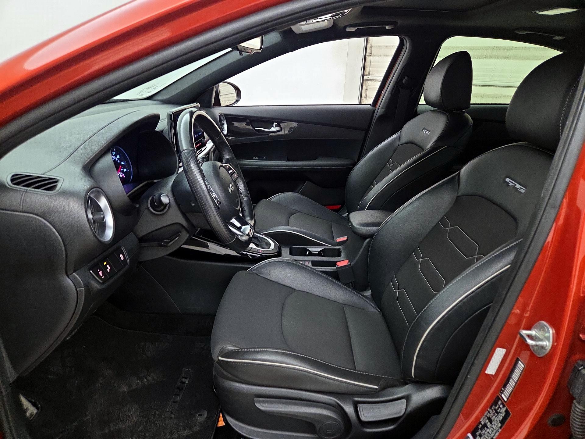 Thumbnail: 2023 Kia Forte - 11