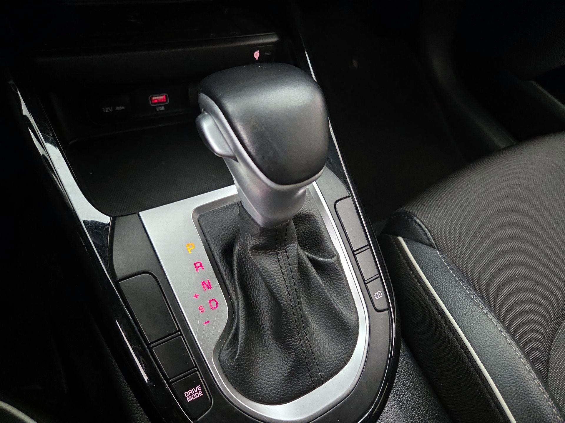 Thumbnail: 2023 Kia Forte - 18