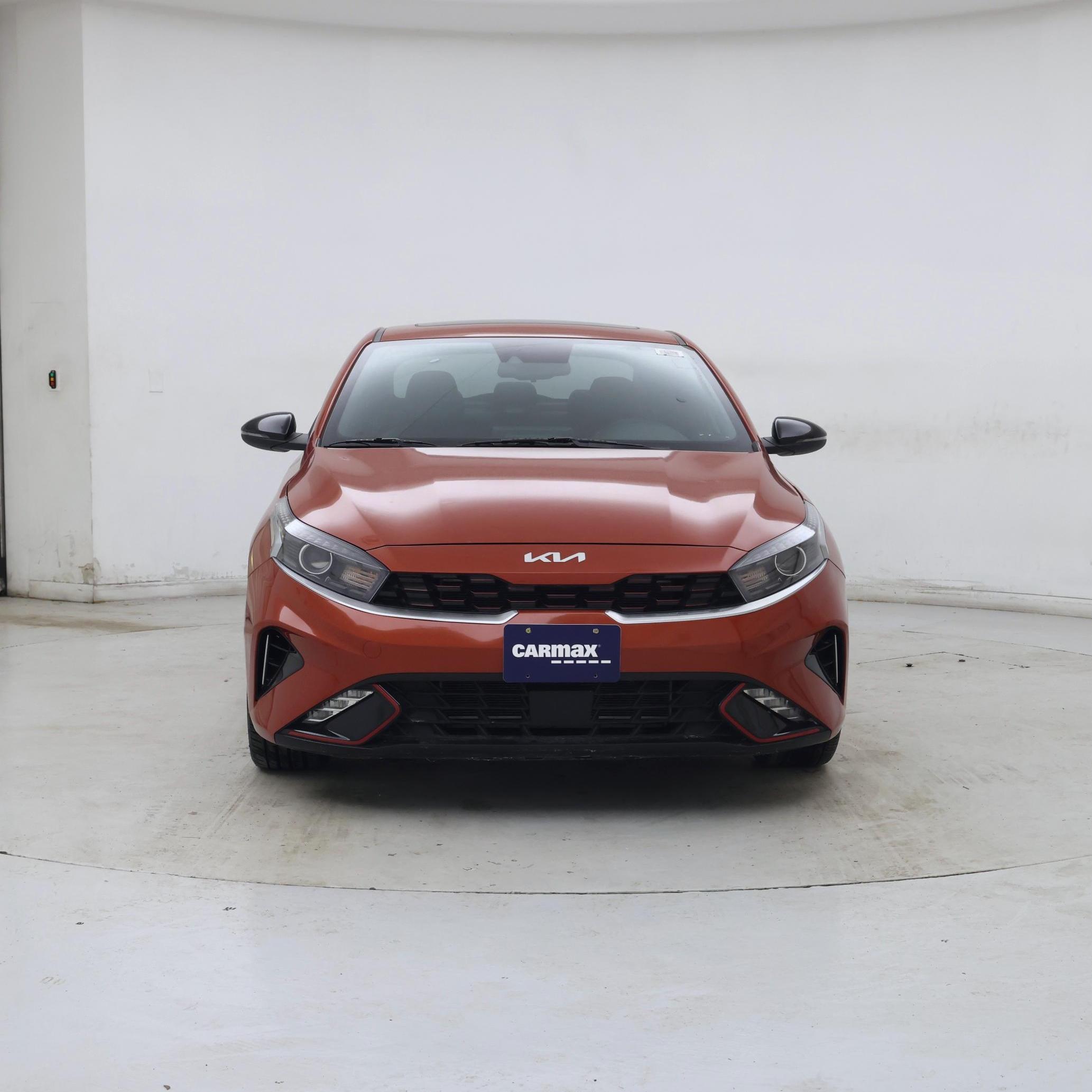 Thumbnail: 2023 Kia Forte - 5