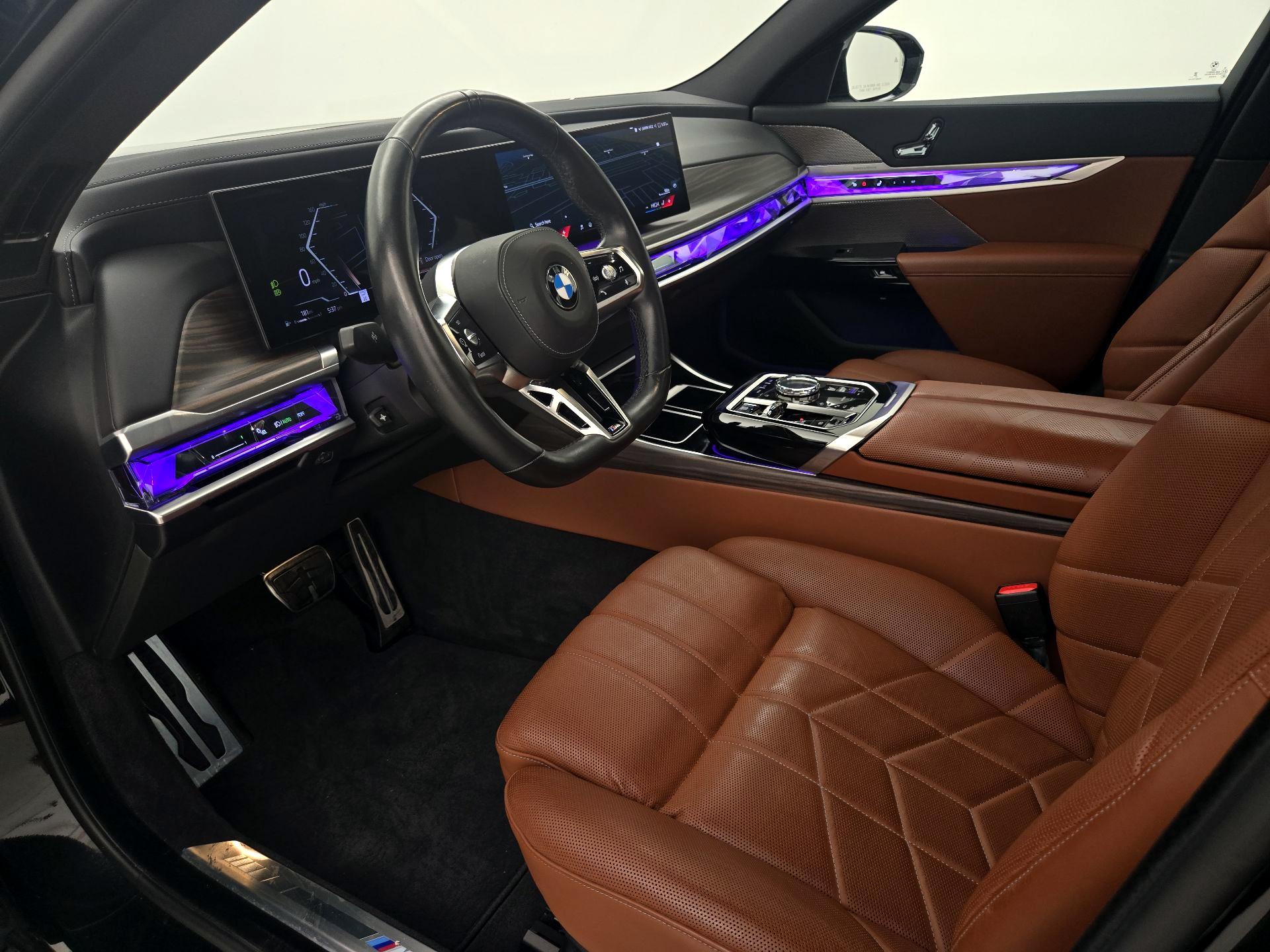 Thumbnail: 2024 BMW 7 Series - 11