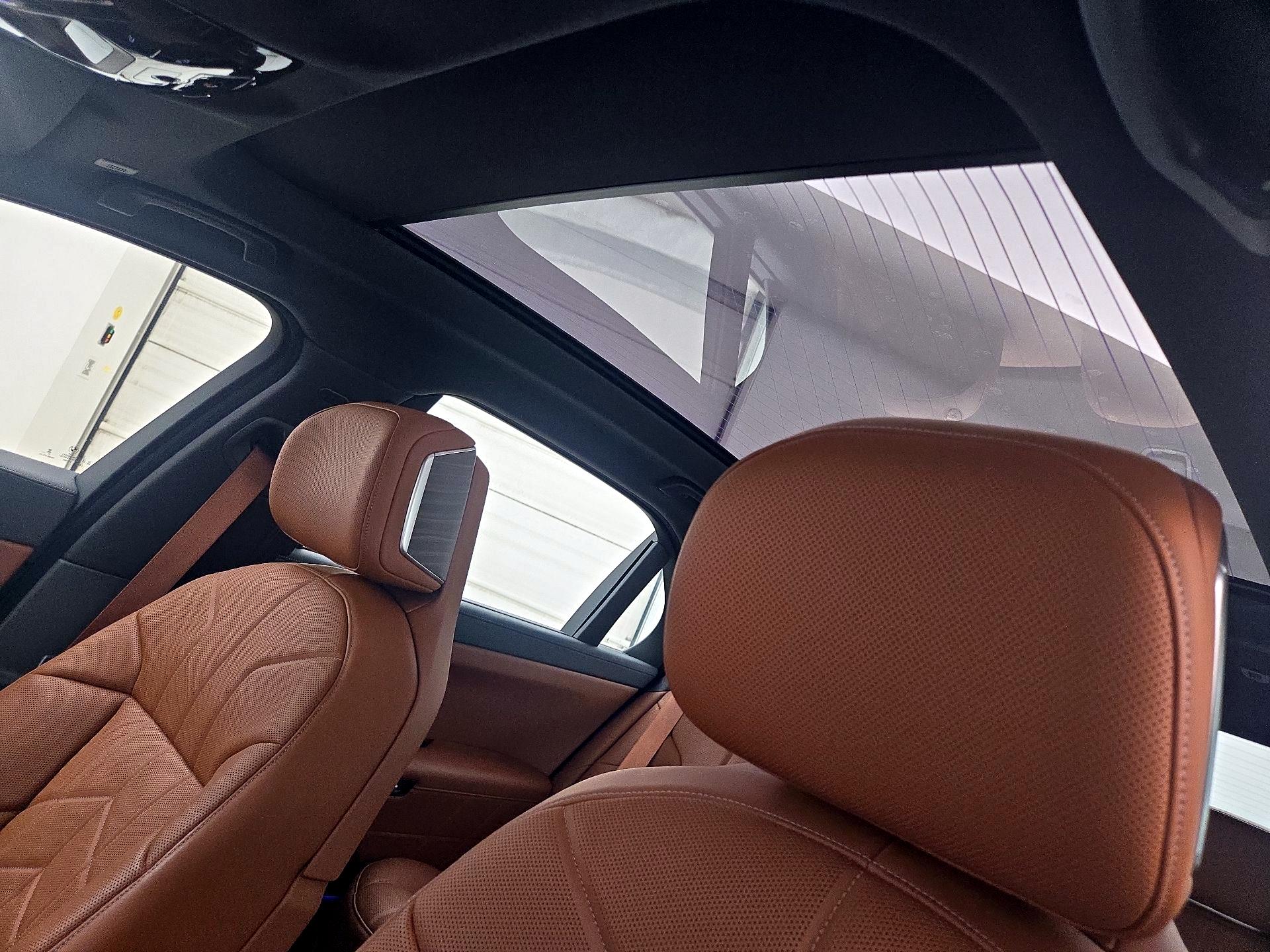 Thumbnail: 2024 BMW 7 Series - 20