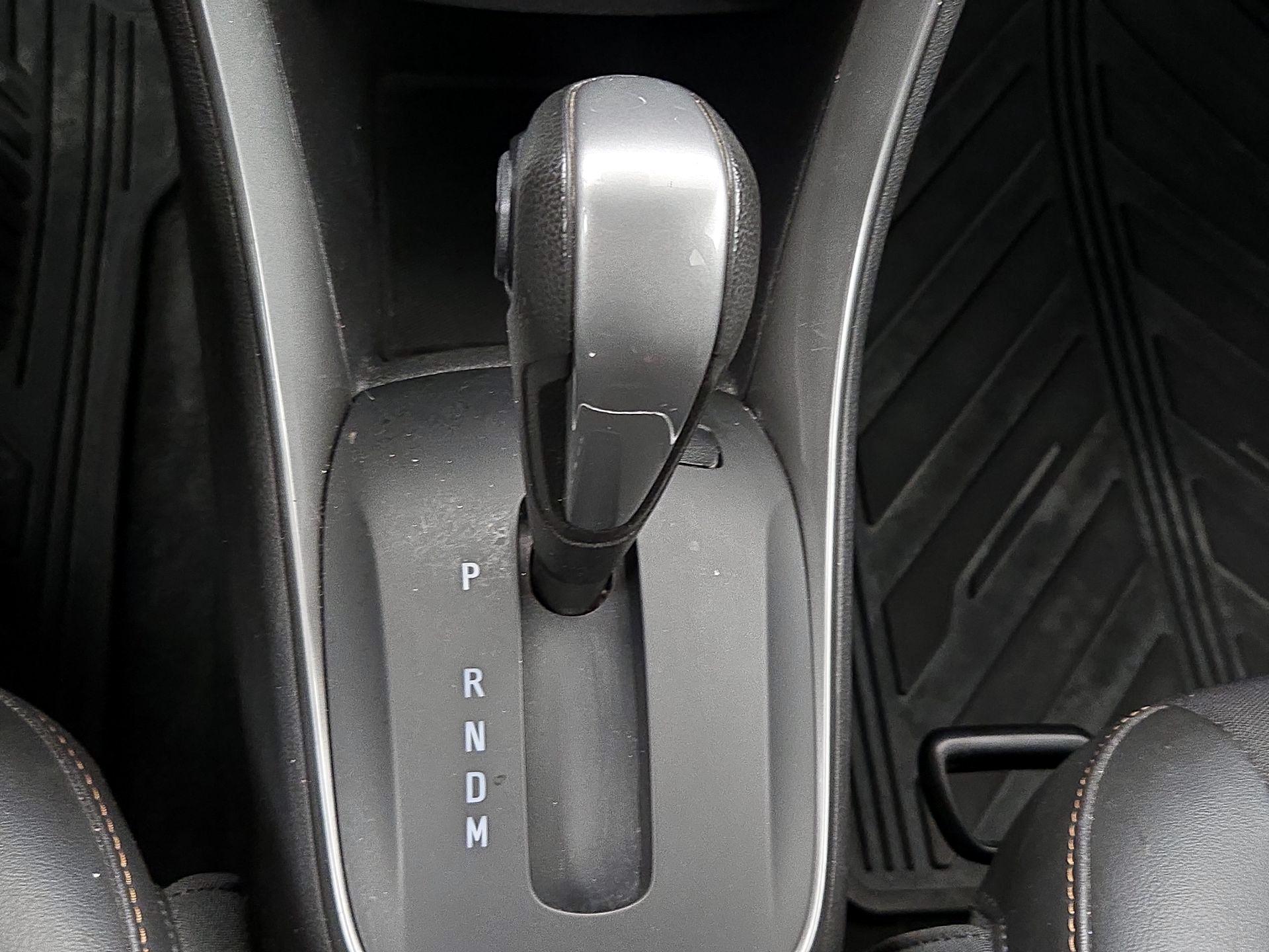 Thumbnail: 2019 Chevrolet Trax - 17