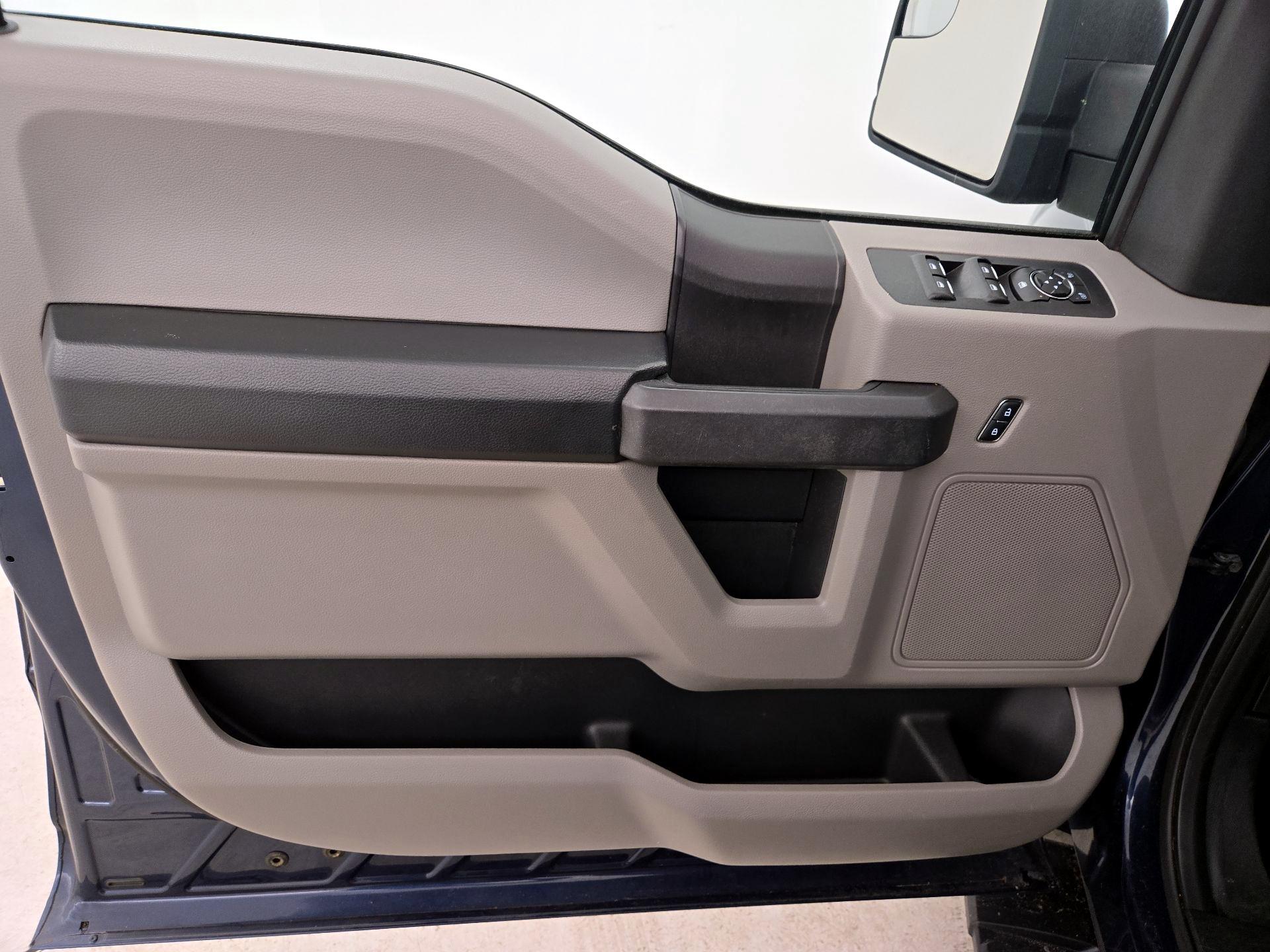 Thumbnail: 2018 Ford F-150 - 12