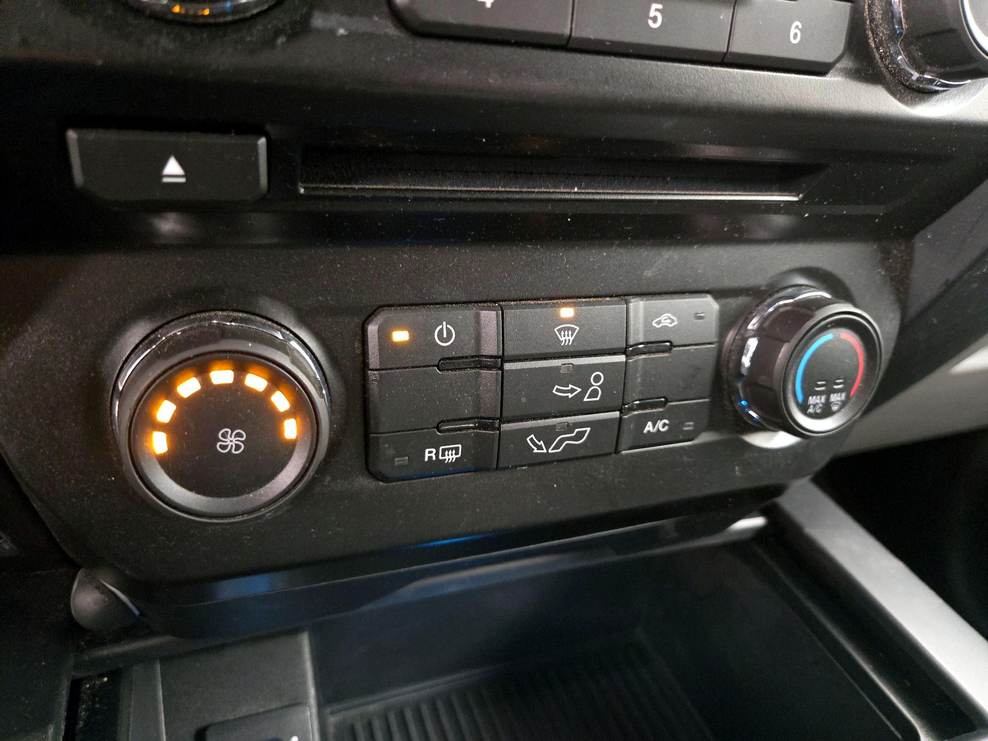 Thumbnail: 2018 Ford F-150 - 16