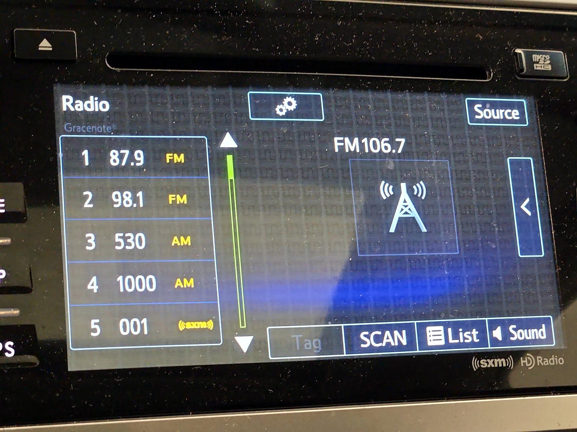 Thumbnail: 2015 Subaru Outback - 16