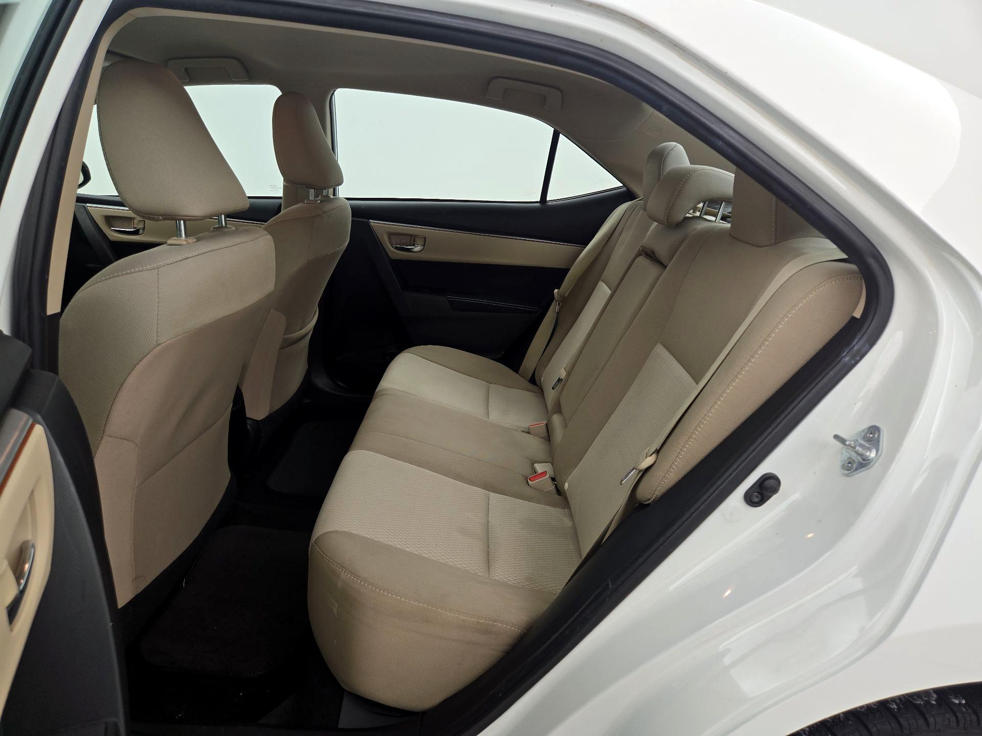 Thumbnail: 2016 Toyota Corolla - 19