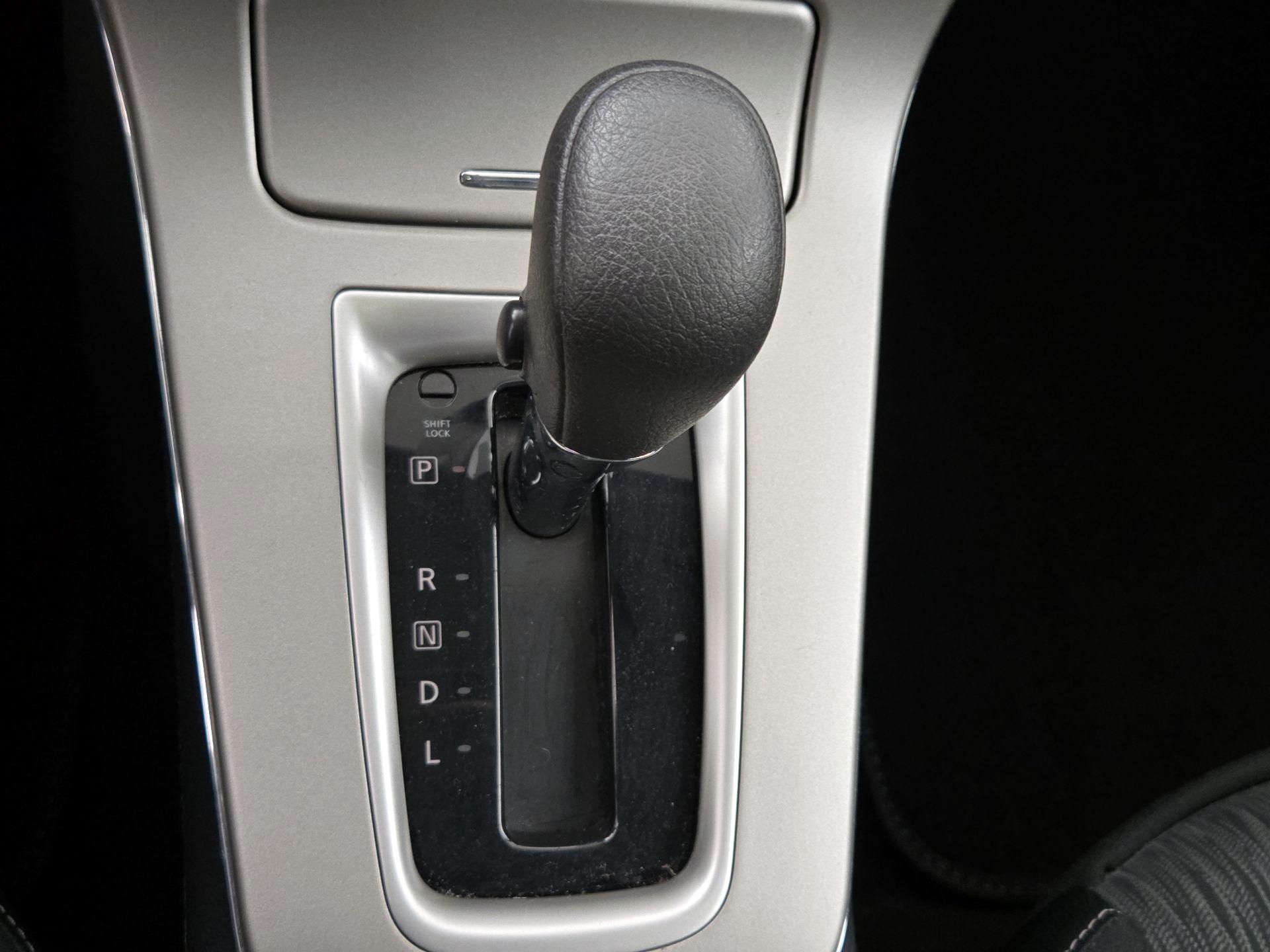 Thumbnail: 2014 Nissan Sentra - 16