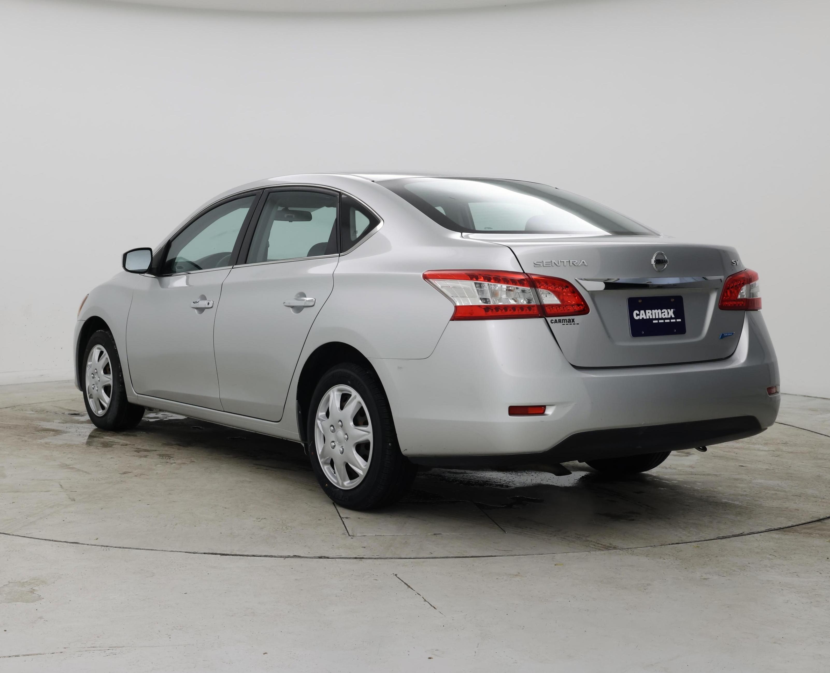 Thumbnail: 2014 Nissan Sentra - 2